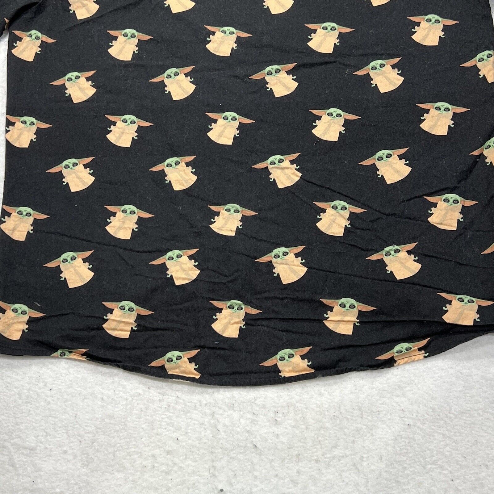 Star Wars Star Wars Celebration The Mandalorian Yoda Button Shirt Size US L / EU 52-54 / 3 - 11 Thumbnail