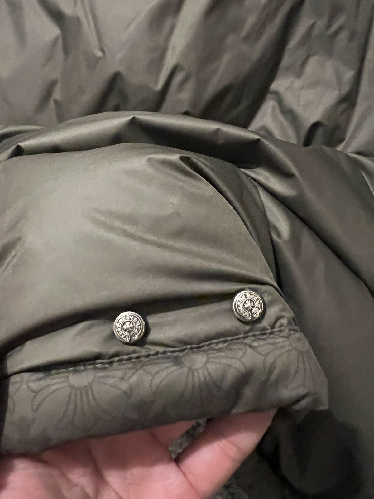 Chrome Hearts Army green plus cross pattern Stiff 2 puffer down jacket Size US S / EU 44-46 / 1 - 11 Thumbnail