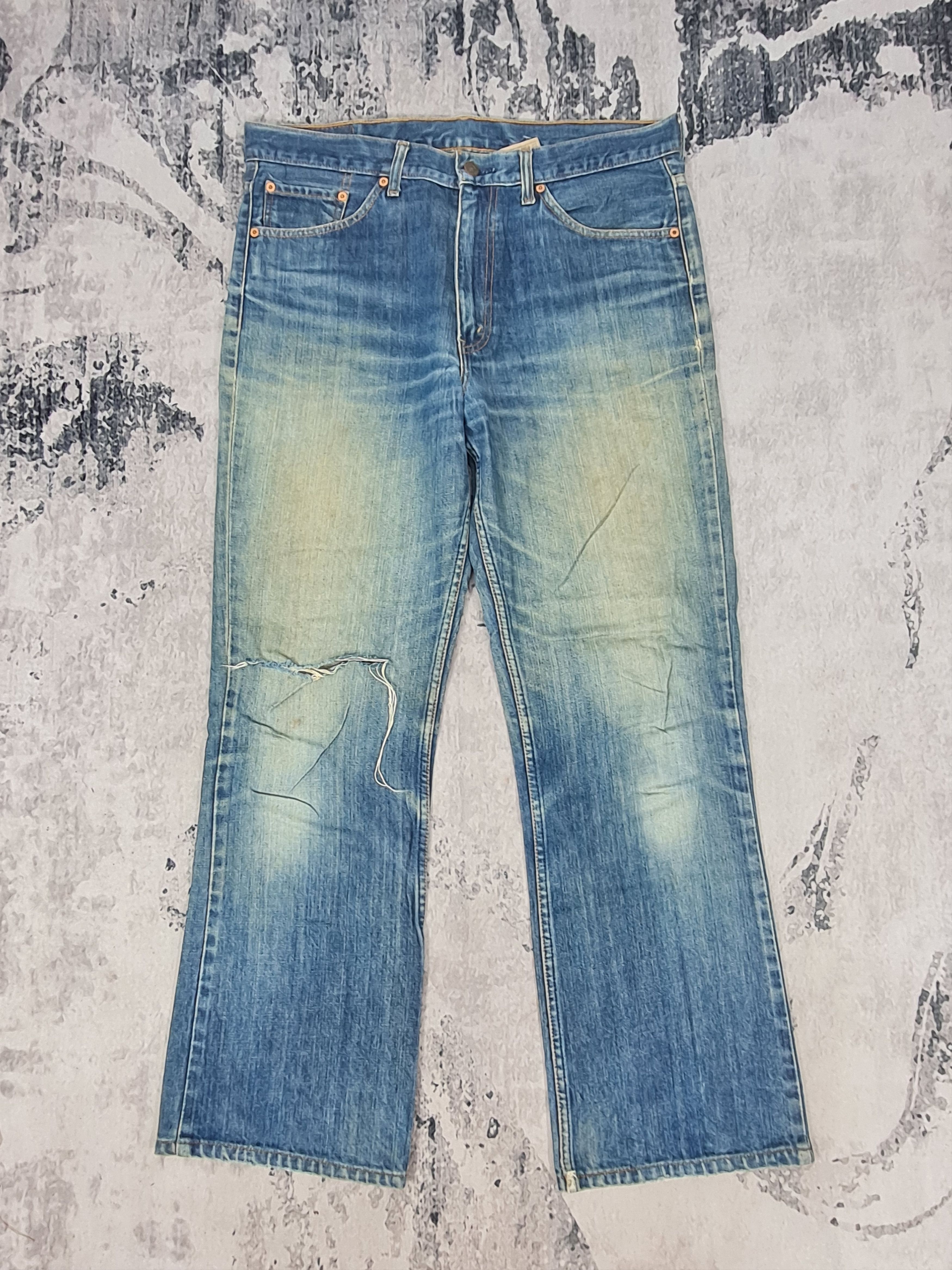 image of VTG Levis 517 Bootcut Flare Ripped Jeans L0360 Size 36X30 in Blue, Men's