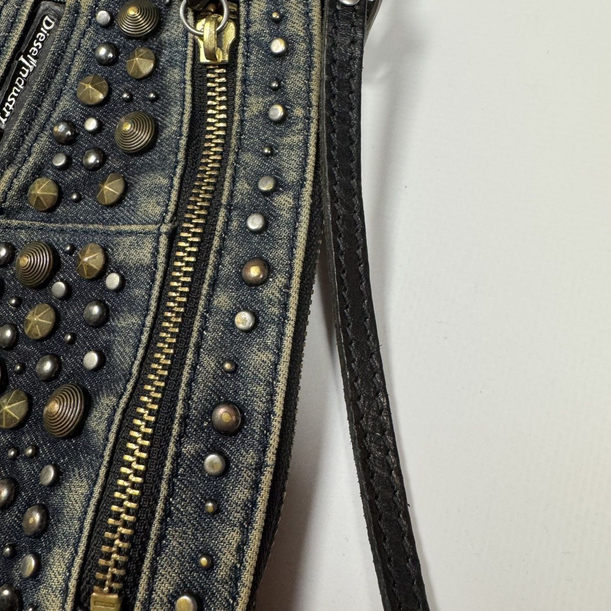 Diesel Vintage Y2K Diesel Metal Rhinestones Denim Small Bag Rare Size ONE SIZE - 16 Thumbnail