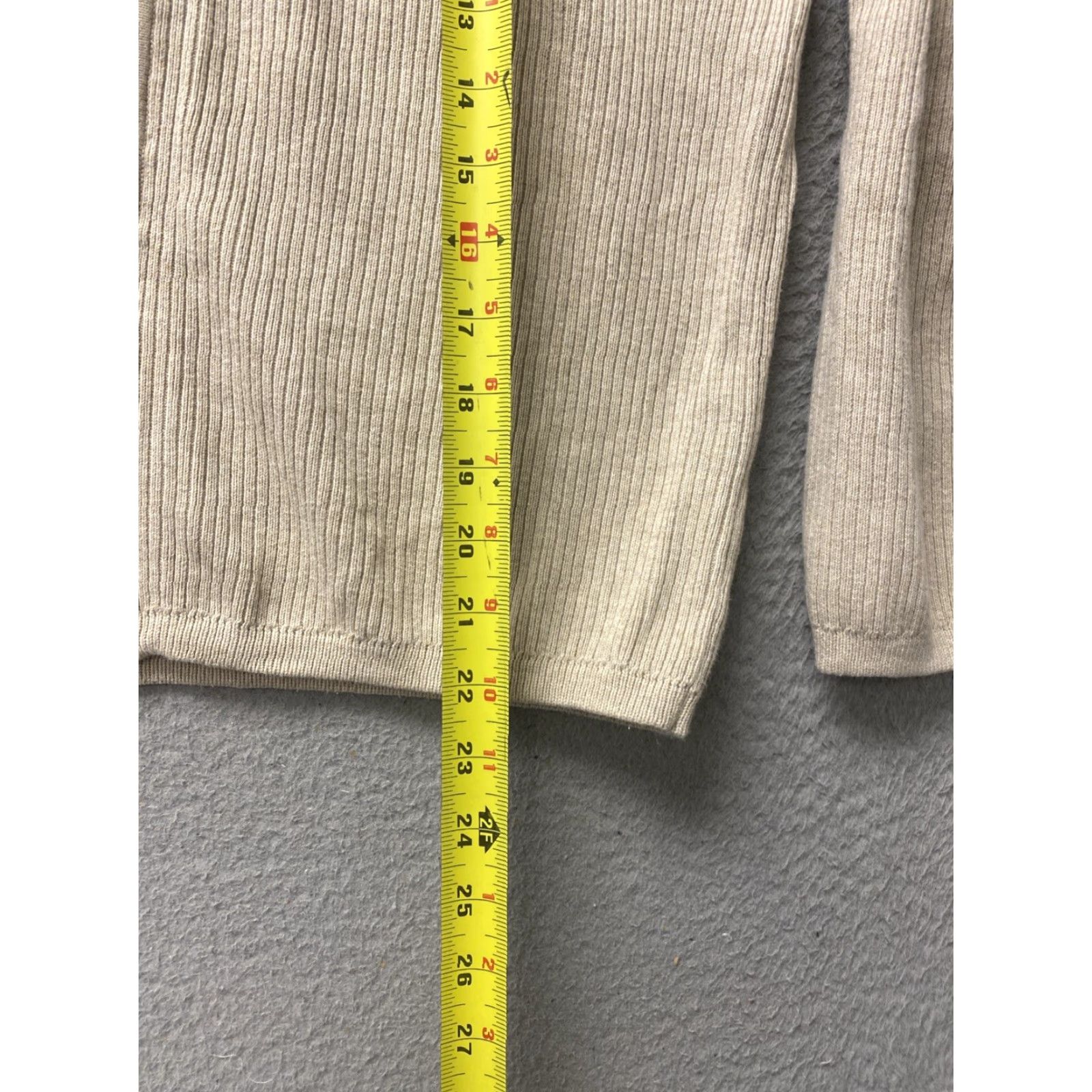 Vintage L.L. Bean Sweater Women’s M Tan Cotton Full Zip Jacket / 156-6 Full Zip Pockets Mock Neck Casual Travel Knit Solid Size M / US 6-8 / IT 42-44 - 4 Thumbnail