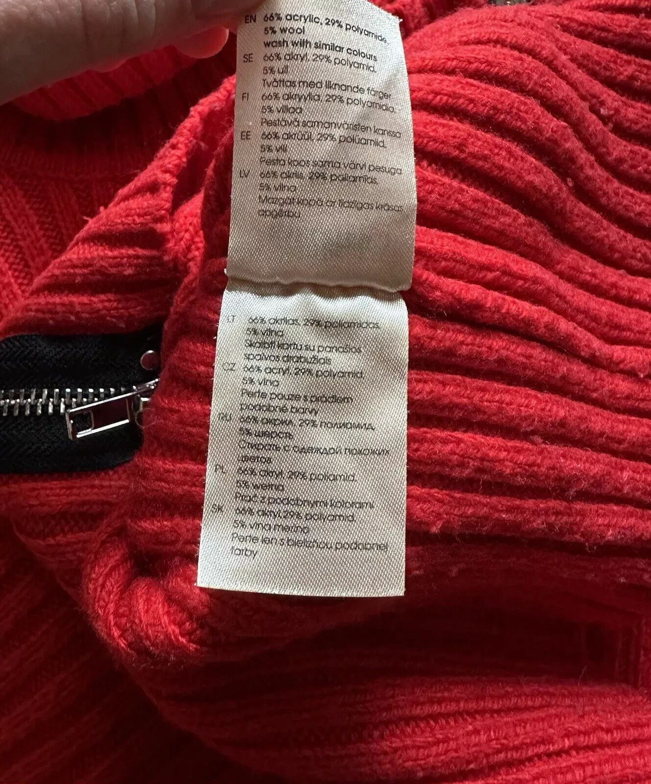 Jean Paul Gaultier Jean Paul Gaultier Lindex Knit Red Sweater Womens Size XS Size XS / US 0-2 / IT 36-38 - 14 Thumbnail
