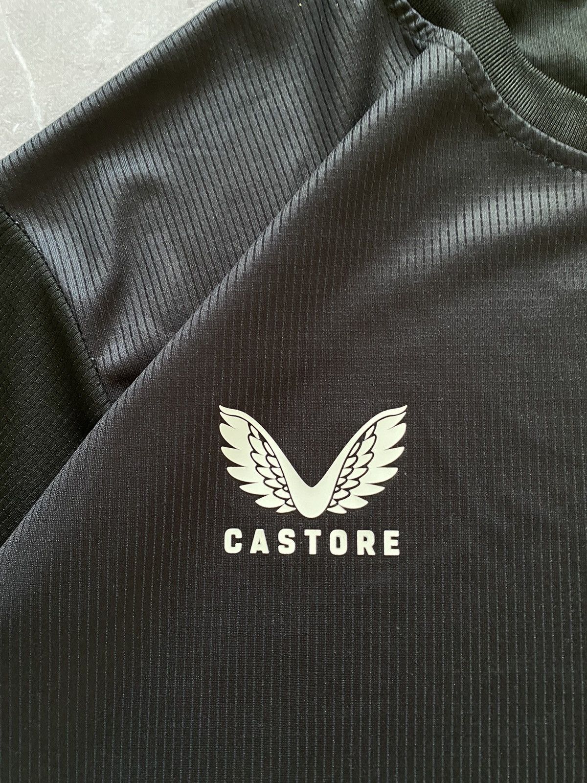Castore × Vintage Newcastle United 23-24 Stadium Edition Castore Soccer Jersey Size US XL / EU 56 / 4 - 7 Thumbnail