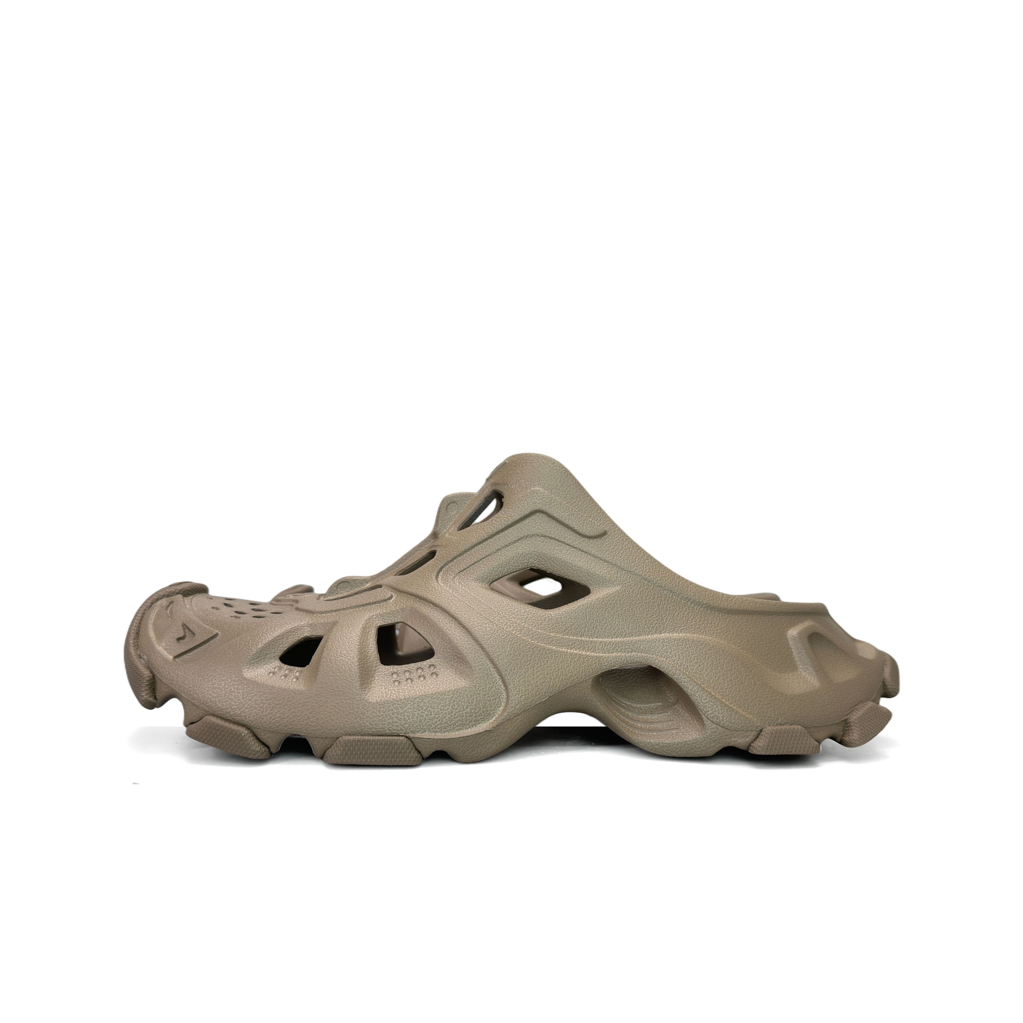 Balenciaga Balenciaga Molded Clog Sandals Brown Size 9 Size US 9 / EU 42 - 1 Thumbnail