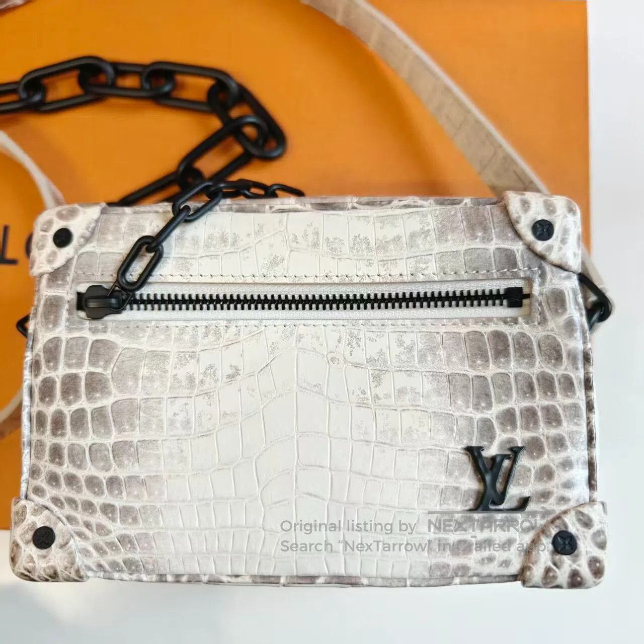 Louis Vuitton Louis Vuitton SOFT TRUNK Mini Box Bag. Size ONE SIZE - 1 Thumbnail