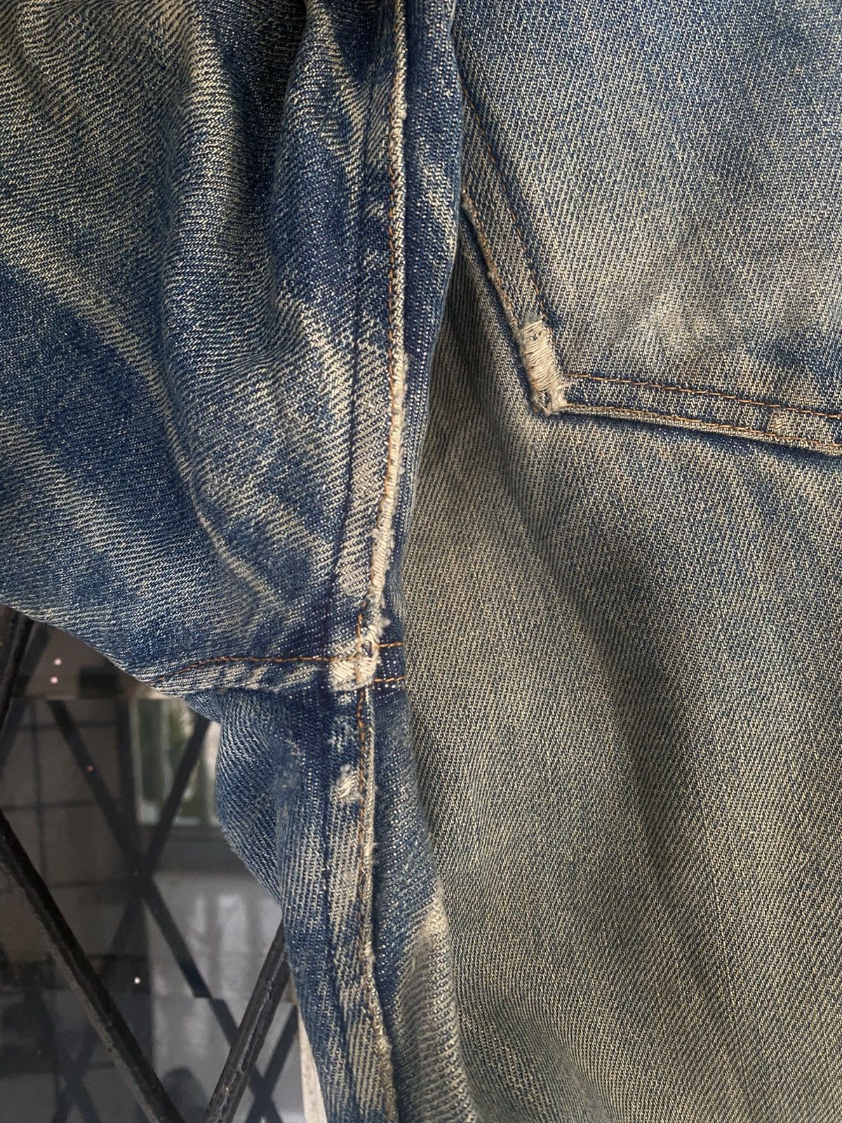 A.P.C. A.P.C Distressed Muddy Selvedge Denim Size US 31 - 7 Thumbnail