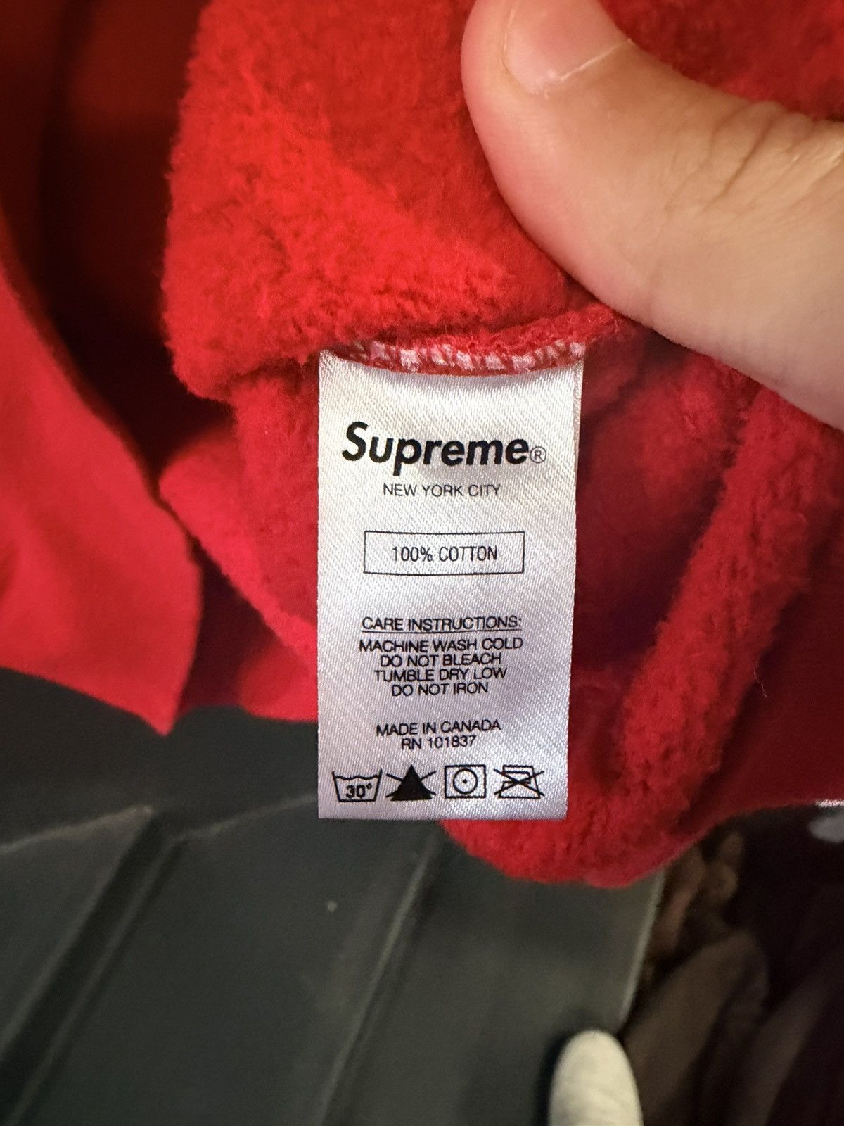 Supreme Supreme Small Box Logo Crewneck Size US L / EU 52-54 / 3 - 6 Thumbnail