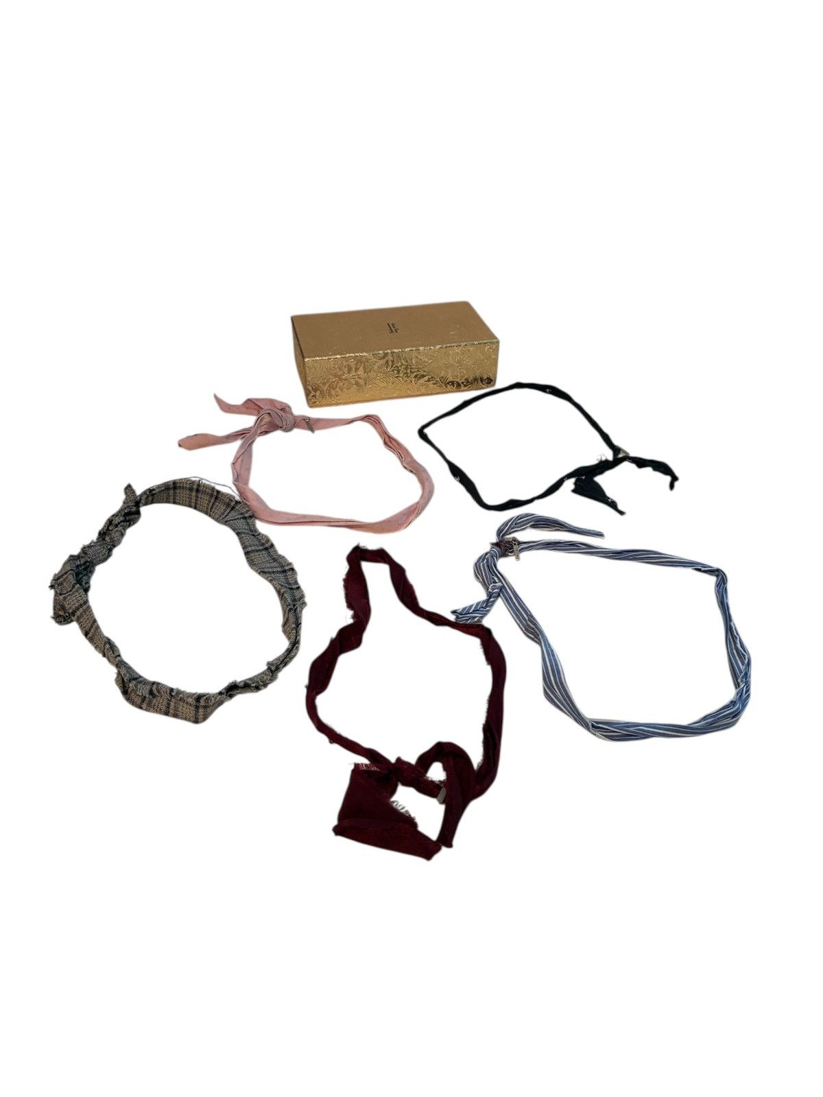 Undercover Undercover but beautiful bracelets Size ONE SIZE - 1 Thumbnail