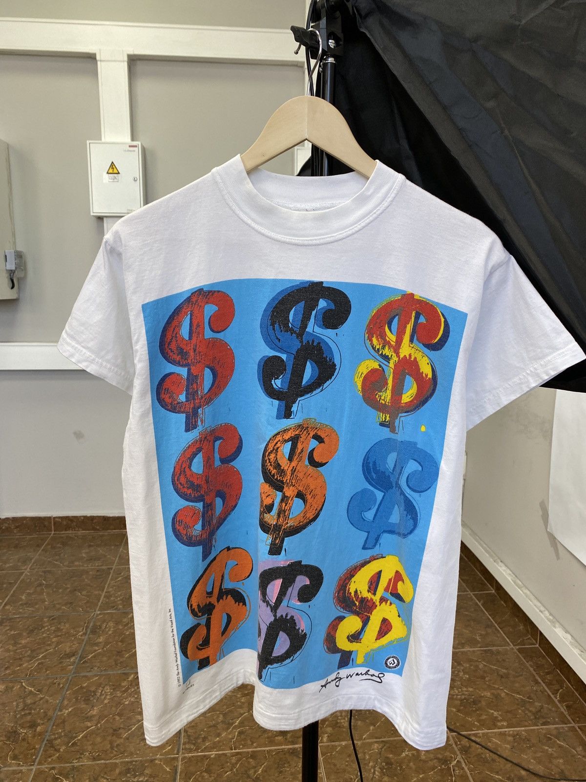 Andy Warhol 🇺🇸 Vintage 1993 Andy Warhol Dollars Pop Art T-Shirt Rare Size US S / EU 44-46 / 1 - 1 Thumbnail
