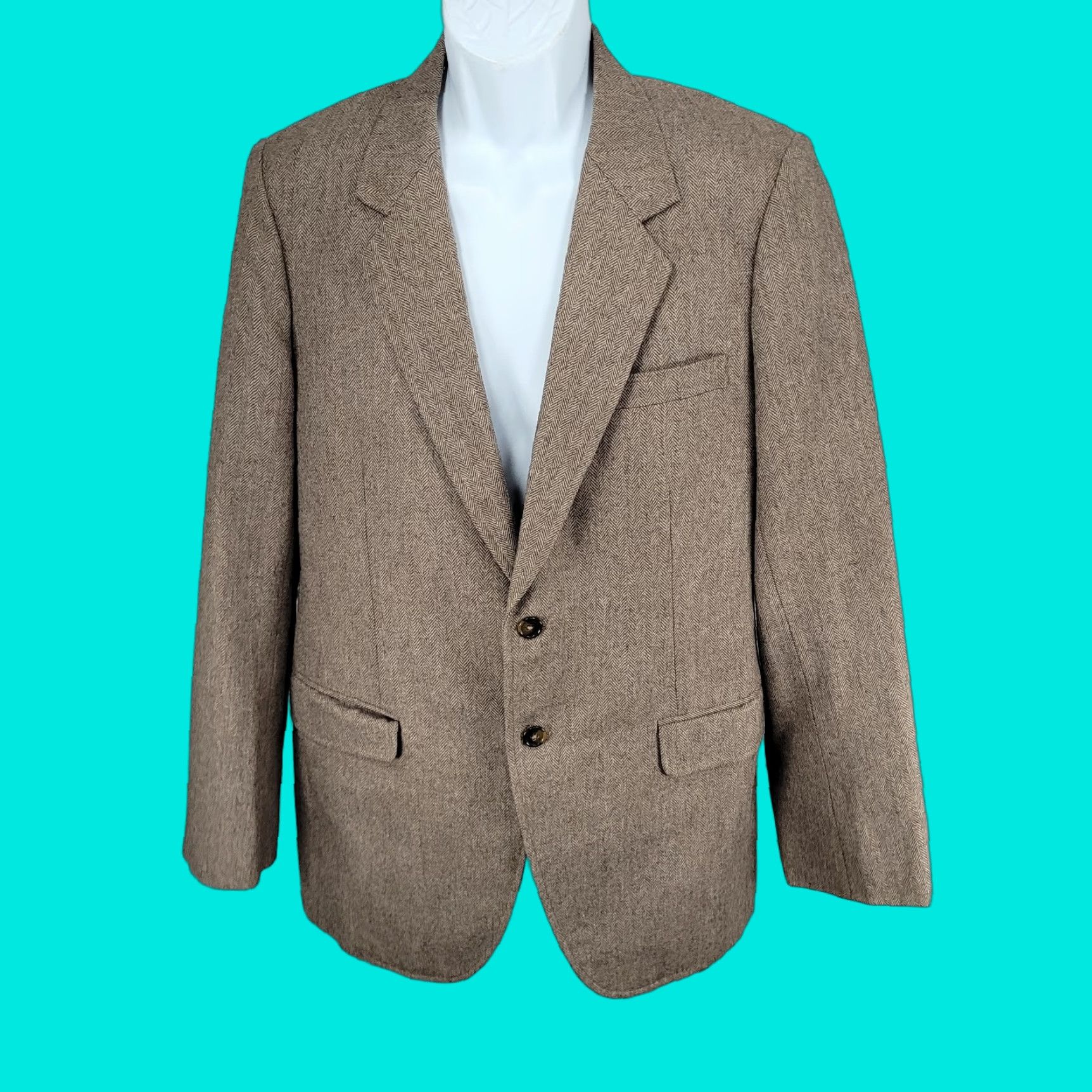 VINTAGE Royal Regency Sport Coat Blazer Notch Lapel Herringbone 2-Button Single-Breasted Wool Brown 38 Mens Regular Size 40 Chest Vintage Classic