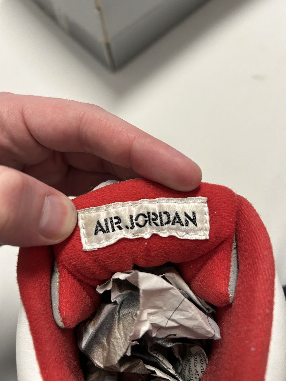 Jordan Brand OG 1999 Fire Red 5 Size US 9.5 / EU 42-43 - 15 Thumbnail