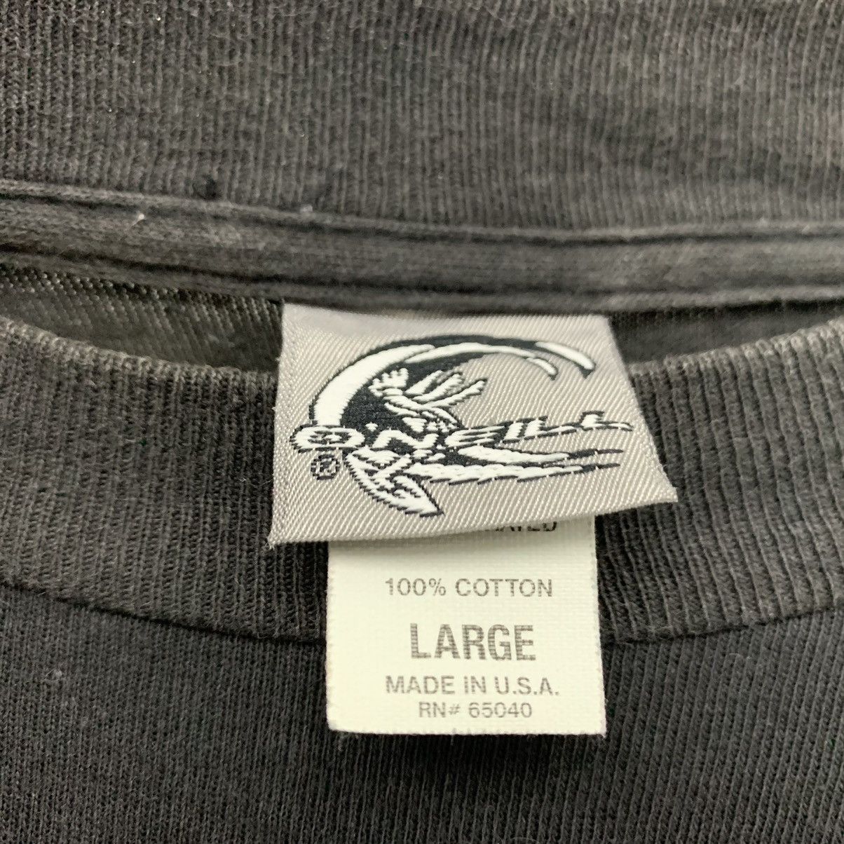 O'Neill Vintage 90s O’neill ‘Animal’ Surfing Long Sleeve Tshirt Size US L / EU 52-54 / 3 - 8 Thumbnail