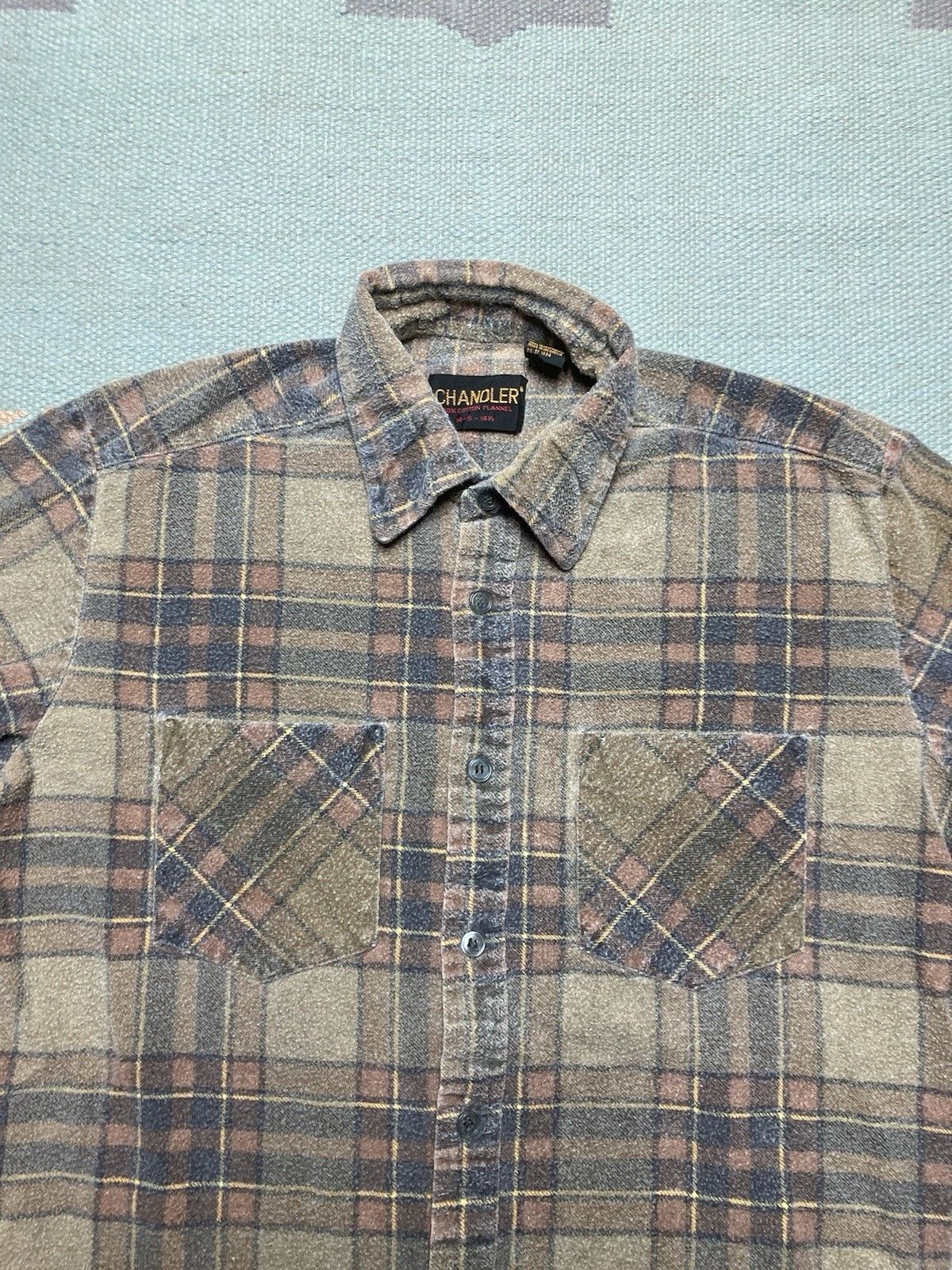 Vintage 80s flannel shirt soft brushed cotton plaid worn men’s small Size US S / EU 44-46 / 1 - 3 Thumbnail