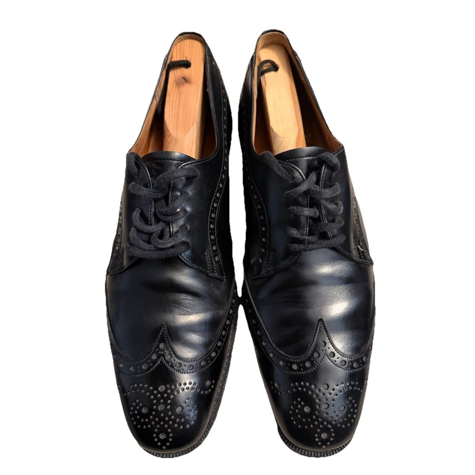 Church's Church's Custom Grade Wingtip Brogue Derby Black Leather Size US 10 / EU 43 - 1 Thumbnail
