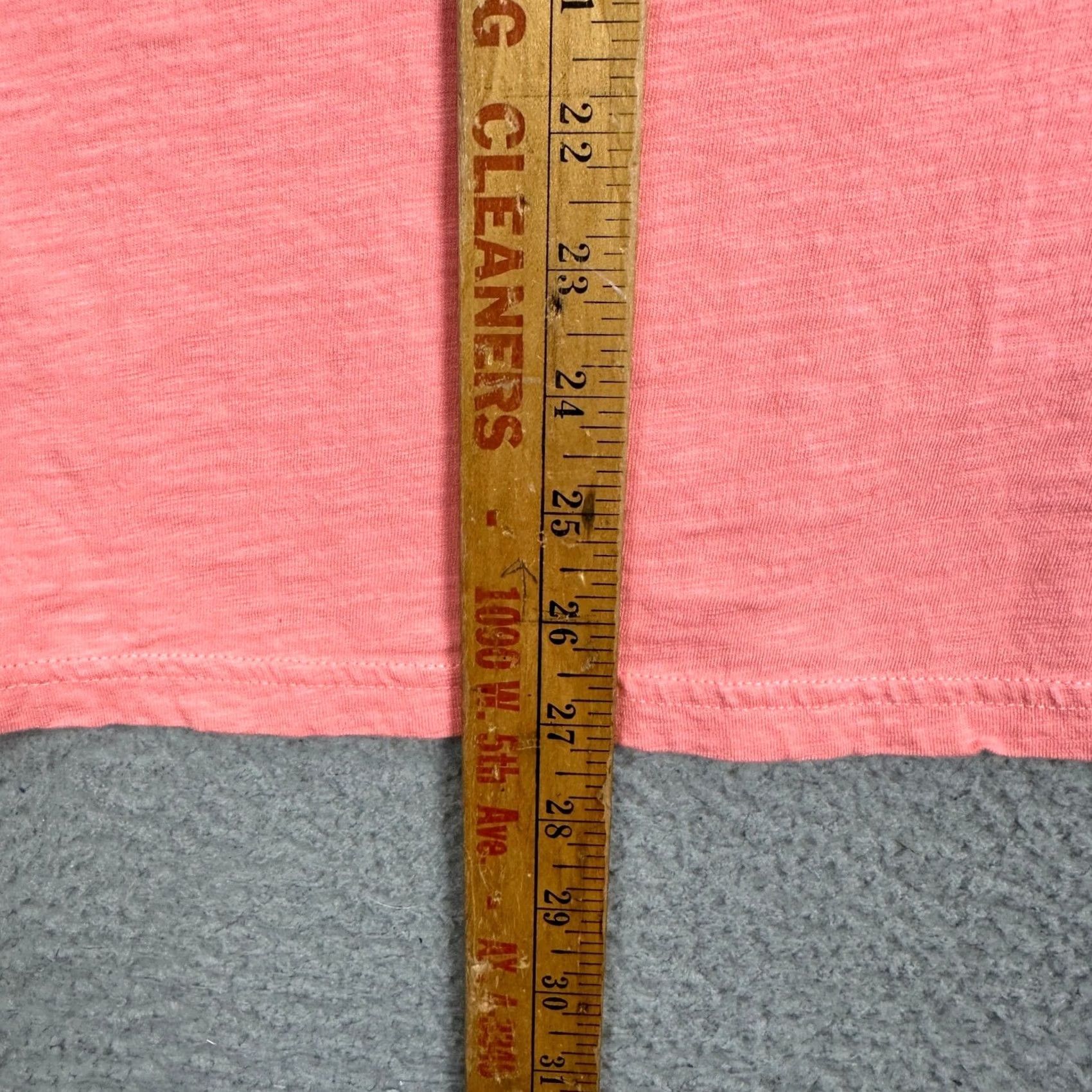 Vineyard Vines VINEYARD VINES Polo Shirt Mens Large Coral Pink Short Sleeve Pocket EUC Size US L / EU 52-54 / 3 - 6 Thumbnail