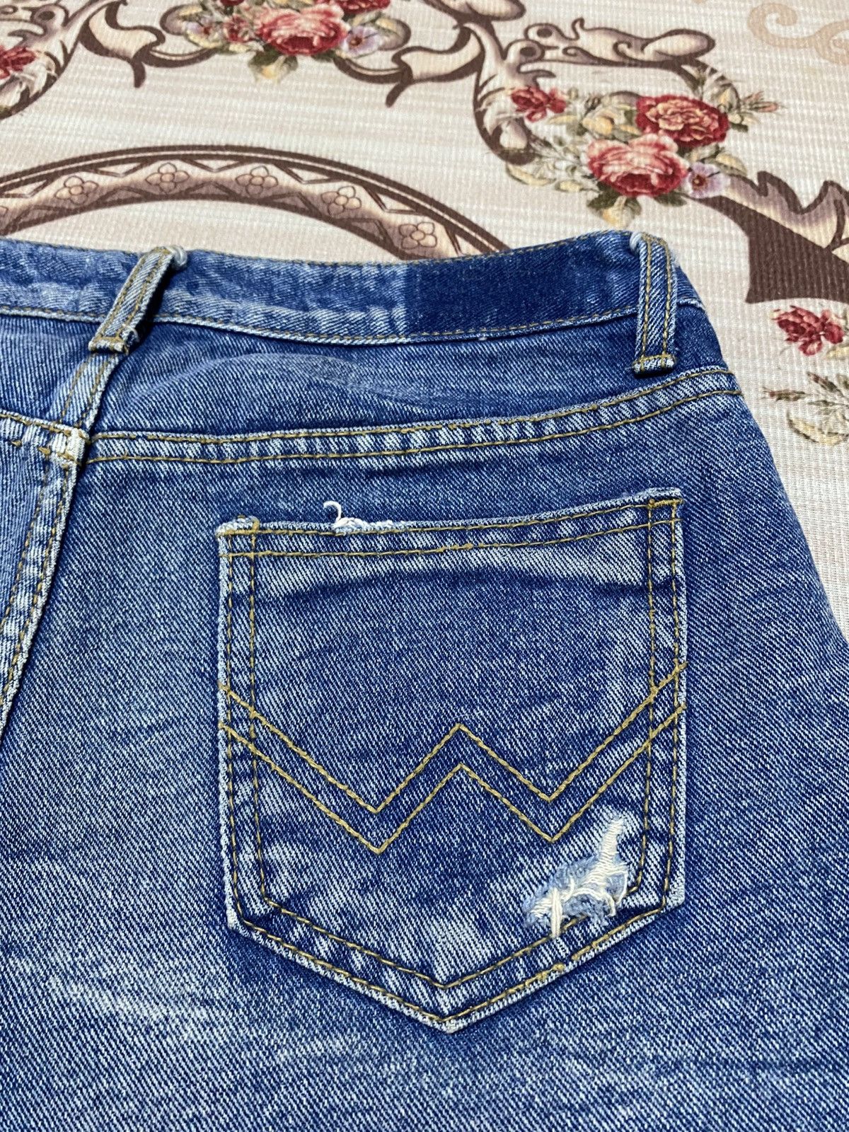 Acne Studios Acne Studios Short Jeans Size 28" / US 6 / IT 42 - 11 Thumbnail