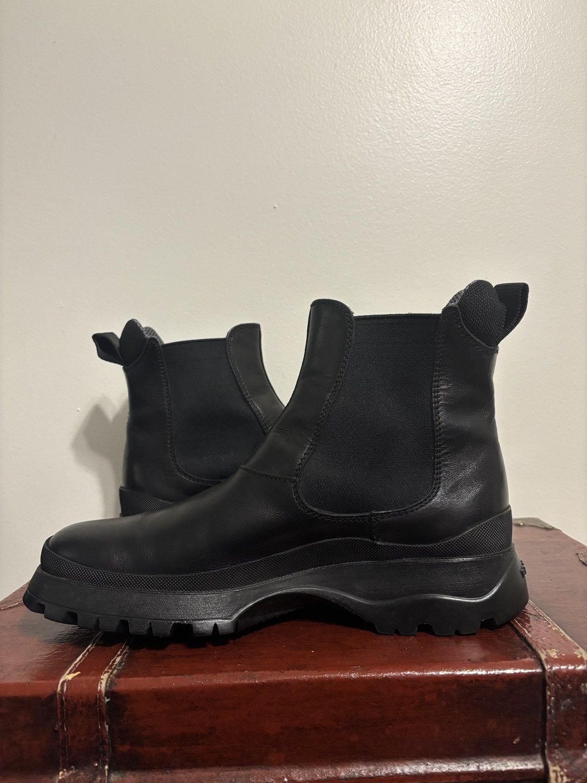 Prada Prada Brixxen Chelsea Boots Rubber Chunky Sole Size US 7.5 / EU 40-41 - 5 Thumbnail