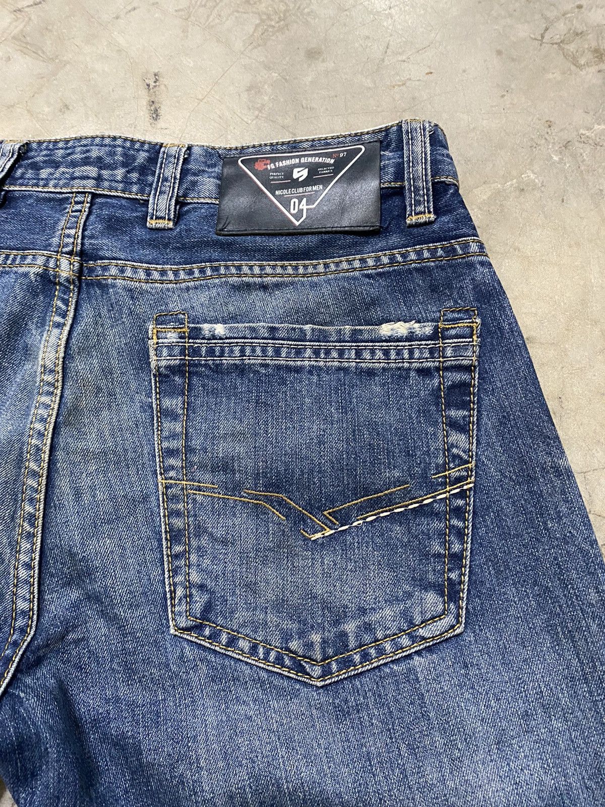 Hysteric Glamour × Nicole Club × Tornado Mart Japanese Nicole Distressed Slim Straight Denim p137 Size US 31 - 18 Thumbnail