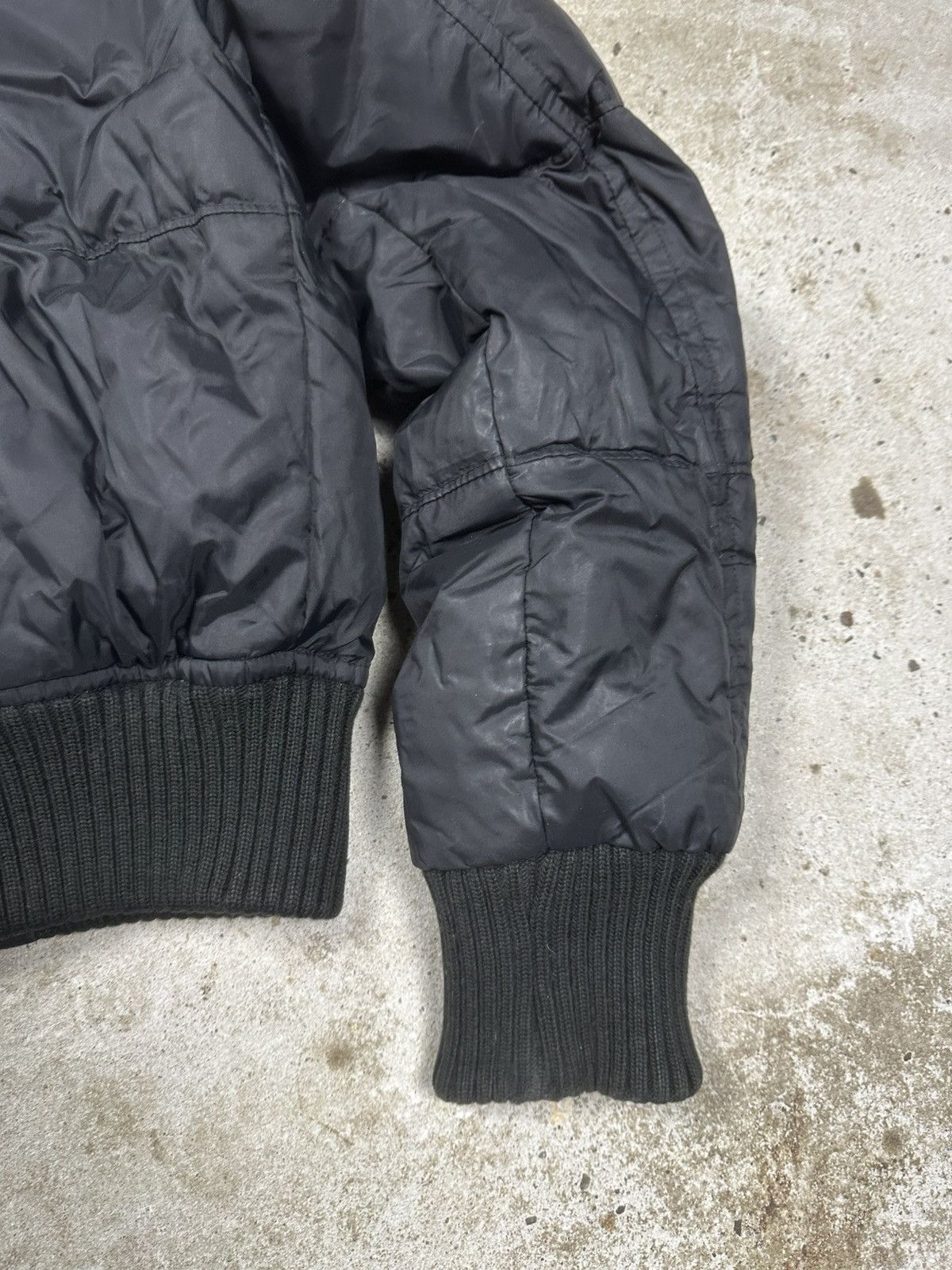 Dsquared2 2000s Dsquared2 Racoon Fur Down Puffer Bomber Jacket Crop Size M / US 6-8 / IT 42-44 - 15 Thumbnail