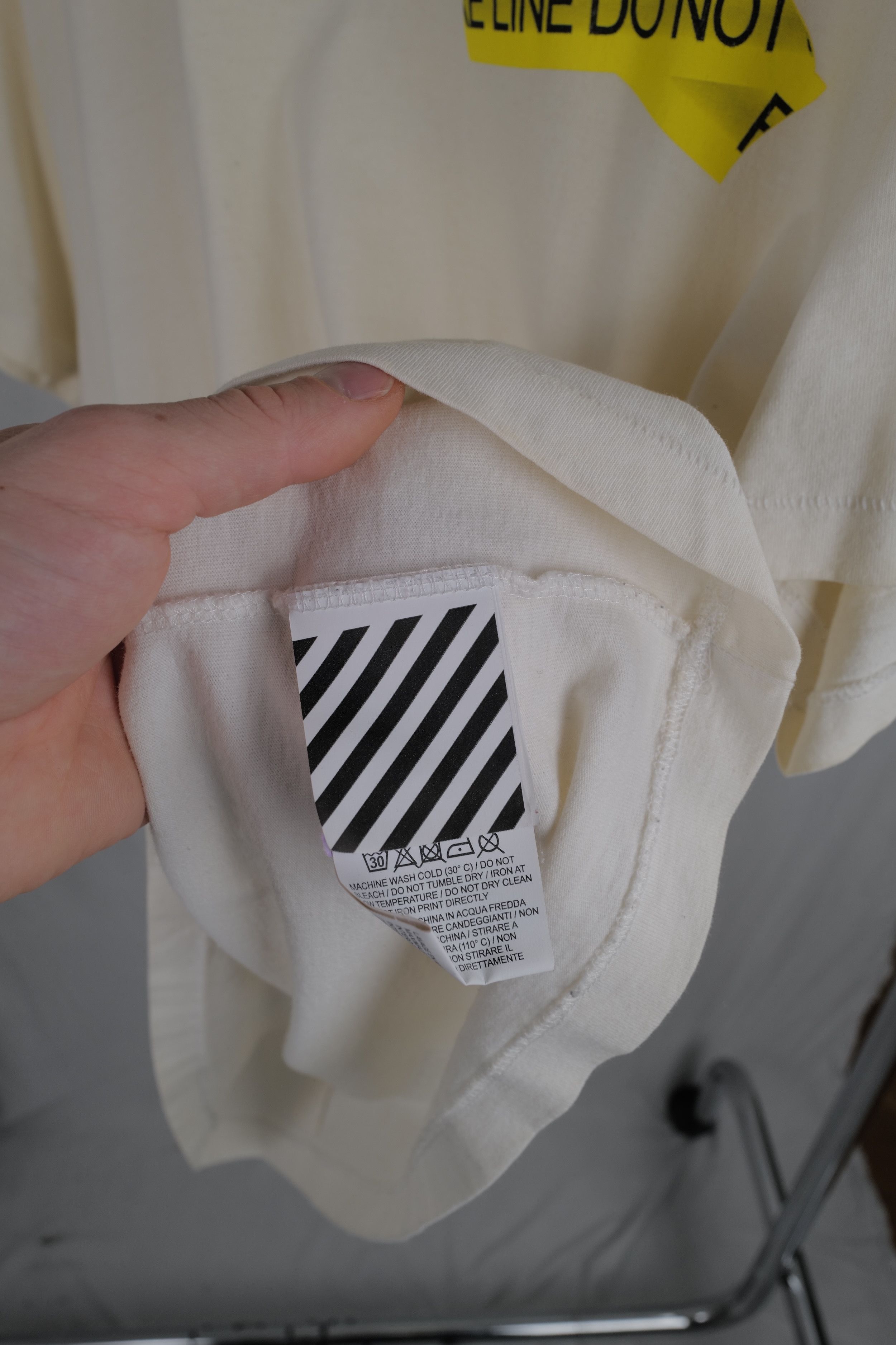 Off-White Off-White Tshirt Size US M / EU 48-50 / 2 - 13 Thumbnail