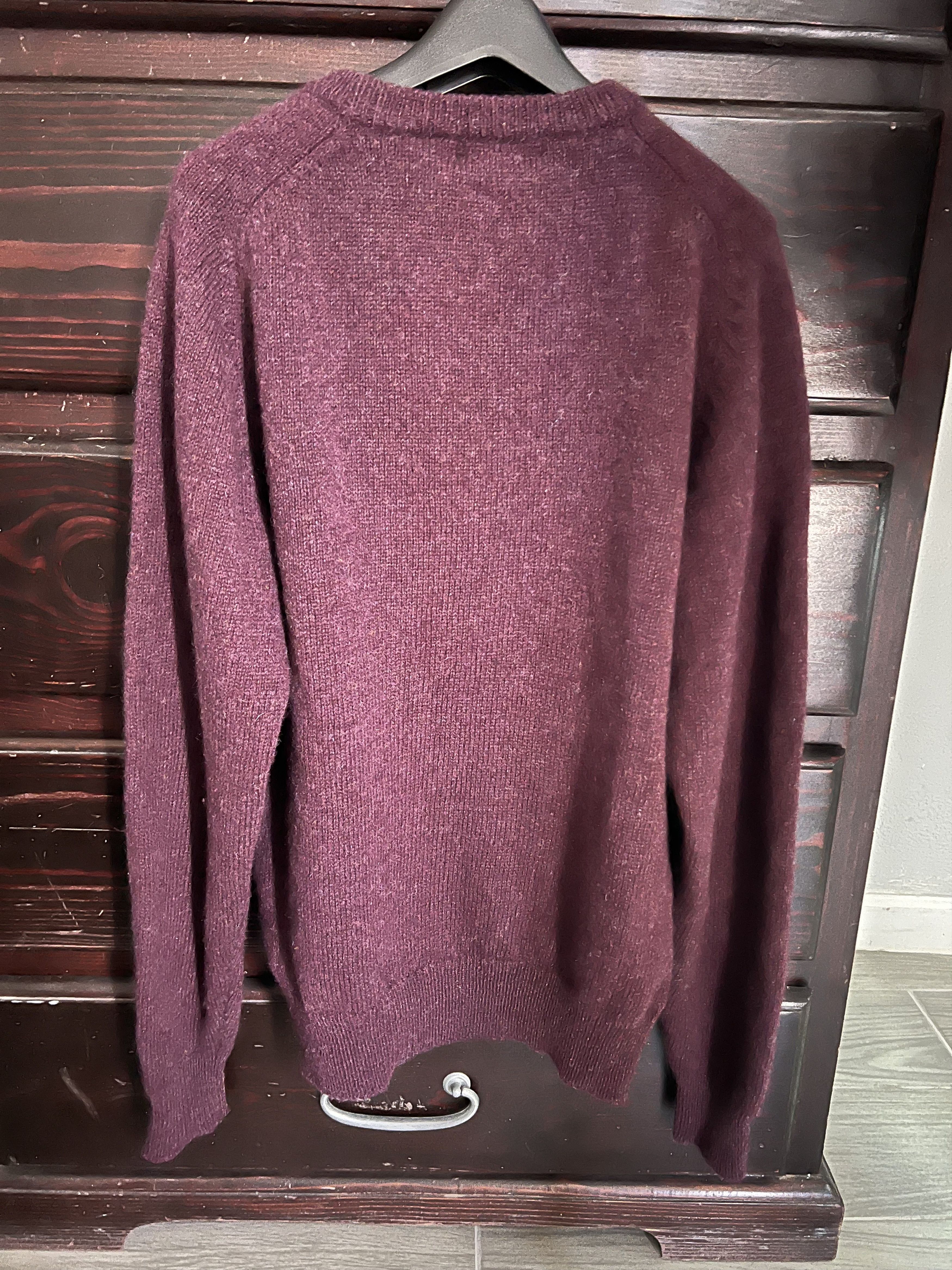 Eddie Bauer Burgundy Shetland Wool Sweater Size US L / EU 52-54 / 3 - 2 Thumbnail