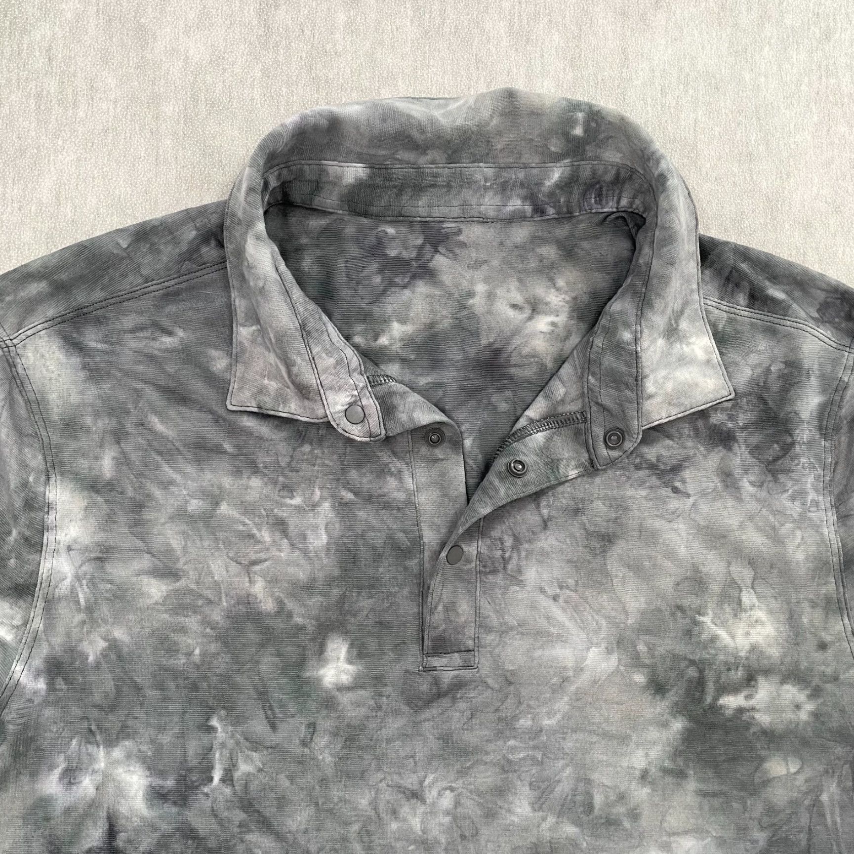 Lululemon Lululemon Polo Shirt Adult Medium Gray Tie Dye Snap Button Golf Active Mens M Size US M / EU 48-50 / 2 - 3 Thumbnail