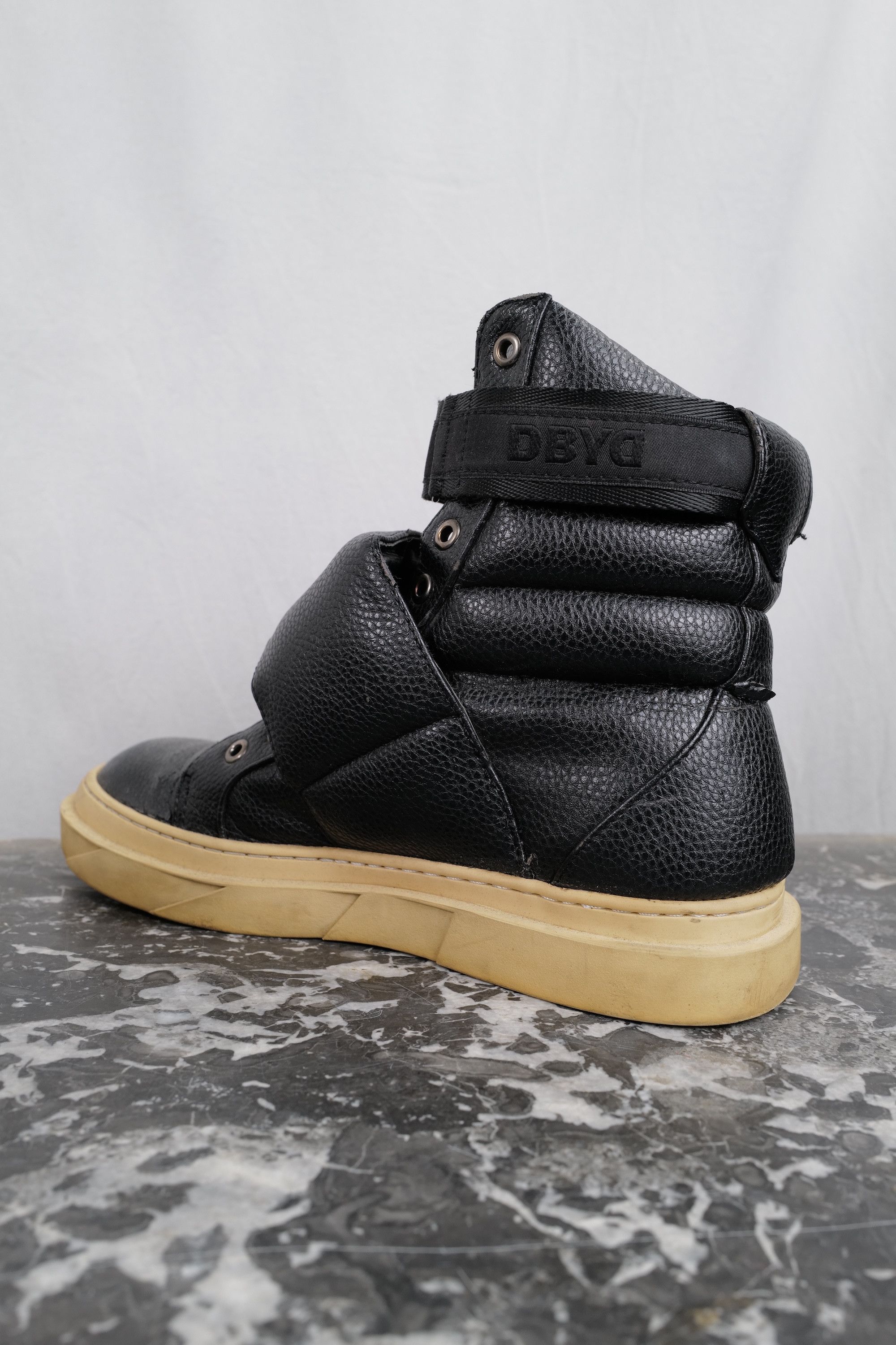 D by D DBYD HI-TOP FABRIC SNEAKER Size US 8 / EU 41 - 14 Thumbnail