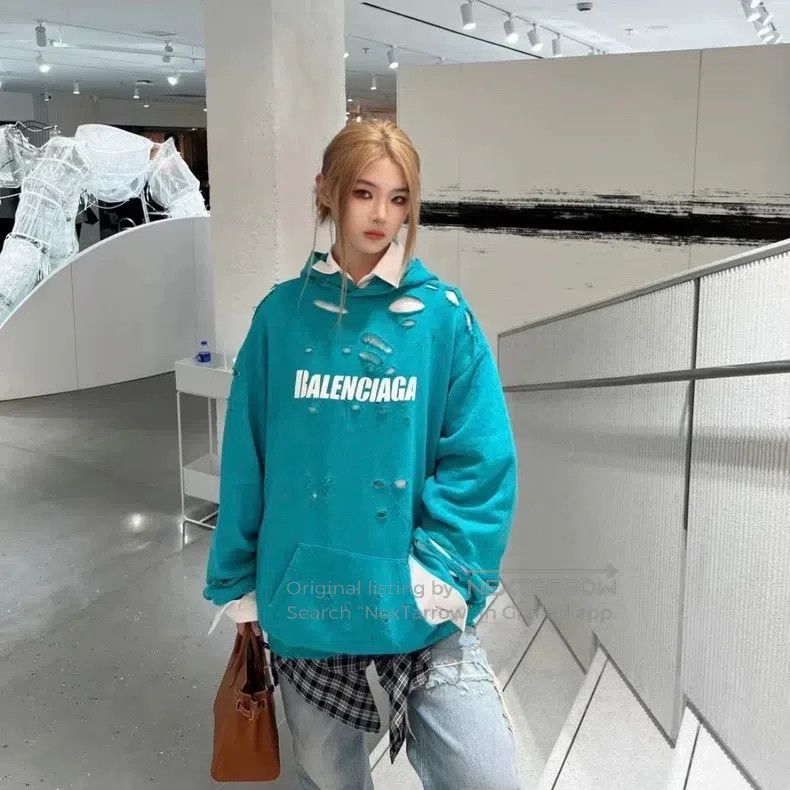 Balenciaga Balenciaga Double Layer Destroyed Hooded Sweatshirt Size US XS / EU 42 / 0 - 3 Thumbnail