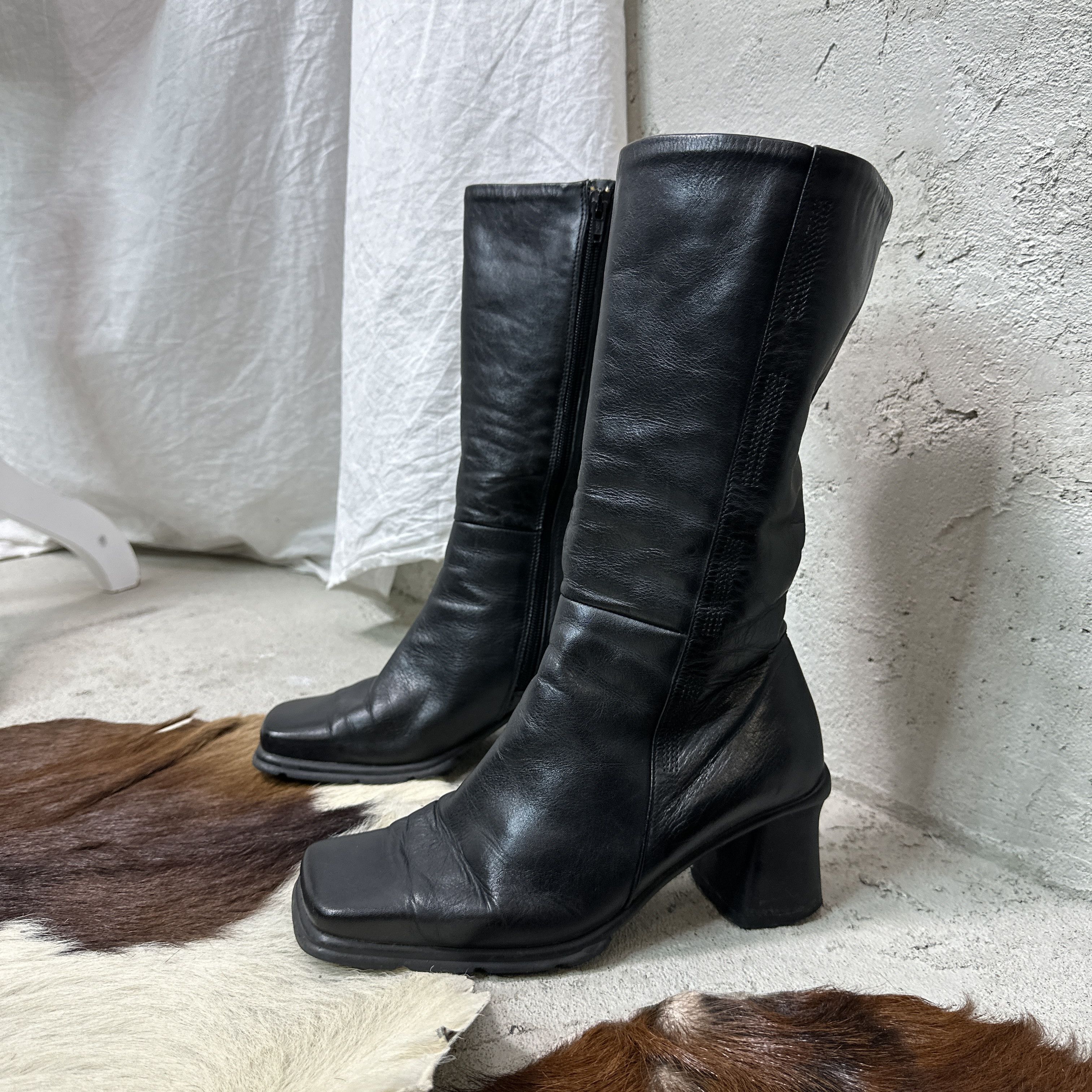 Vintage Vintage Real Leather Biker Grunge Square Toe Boots 00s Size US 7 / IT 37 - 4 Thumbnail