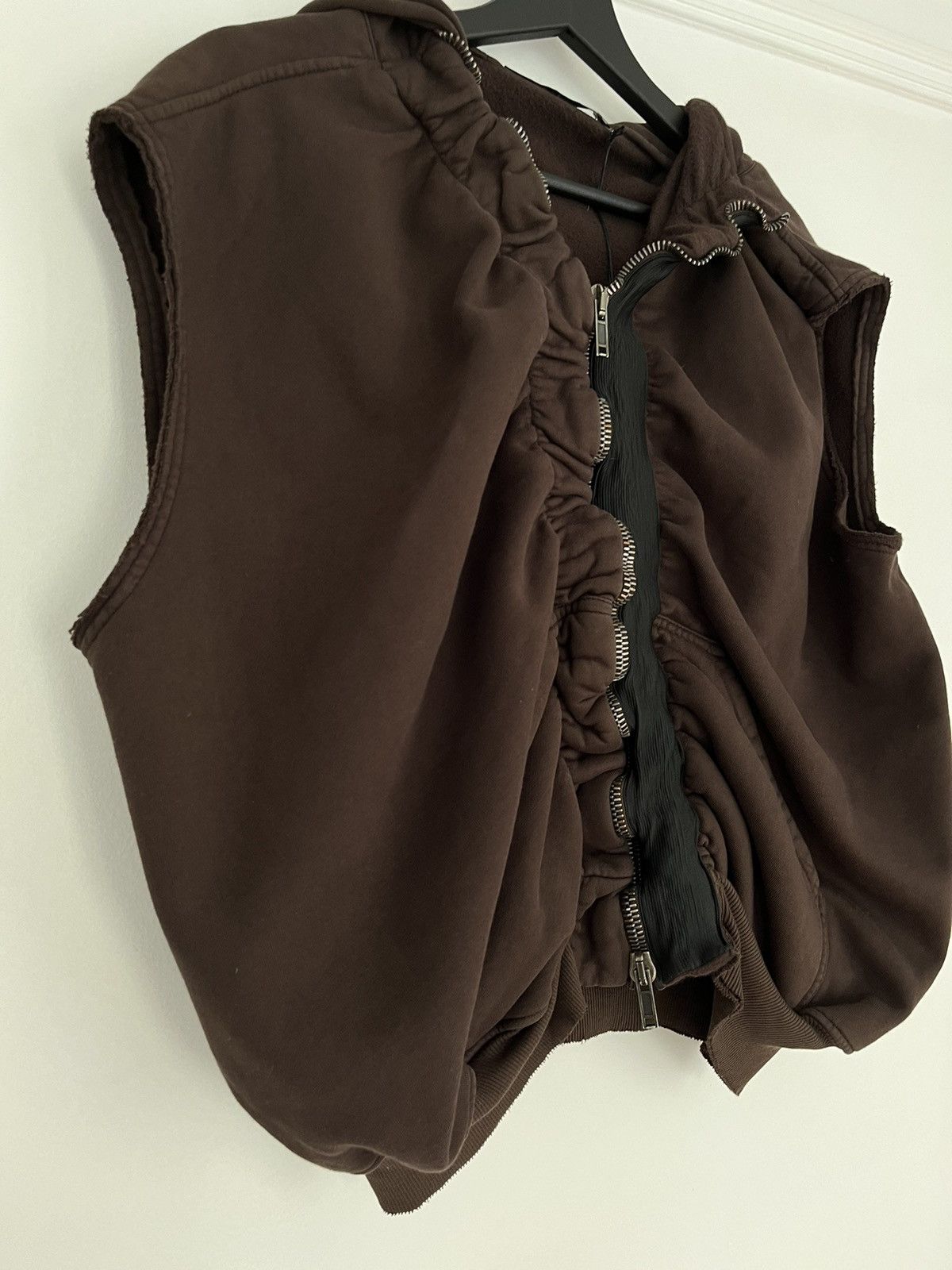 Haider Ackermann Ruched sleeveless hoodie Haider Ackermann SS21 Size M / US 6-8 / IT 42-44 - 6 Thumbnail