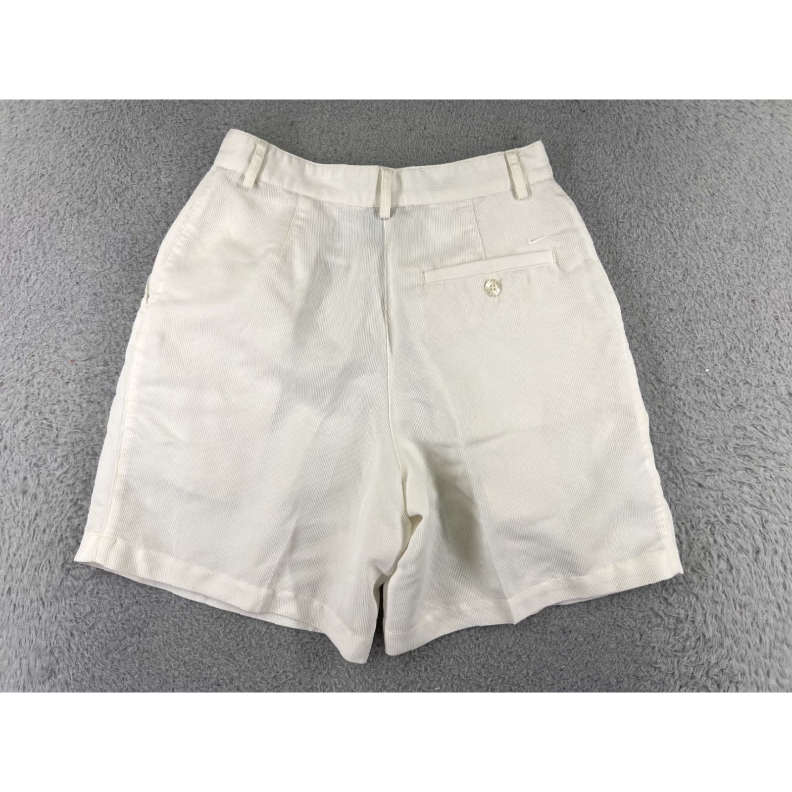 Nike Nike Golf Shorts Womens 4 White Stripe Pleated Rayon Blend Bermuda Pockets Stretch Breathable Vintage? No Size 27" / US 4 / IT 40 - 2 Thumbnail