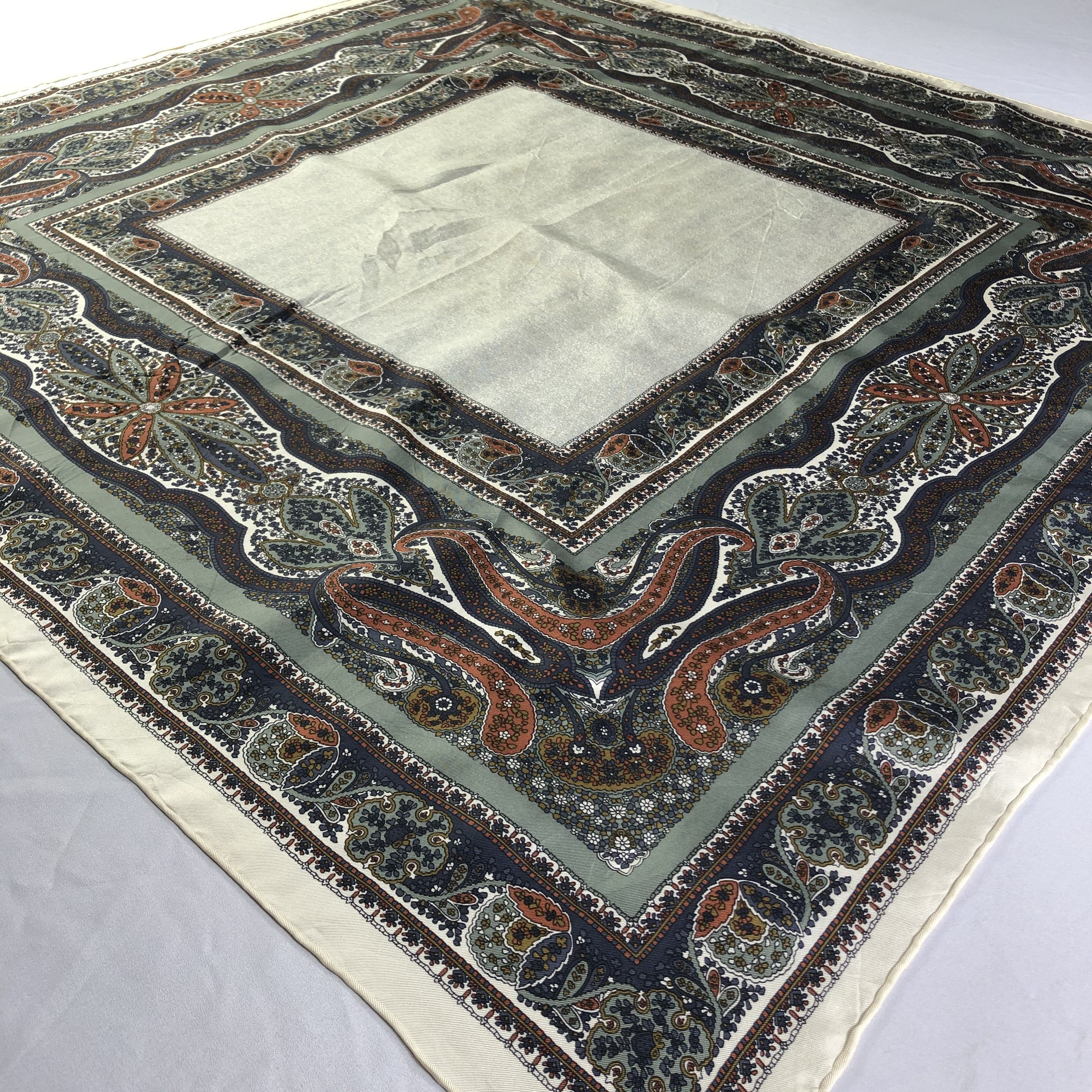 Vintage Vintage Silk Scarf Size ONE SIZE - 3 Thumbnail
