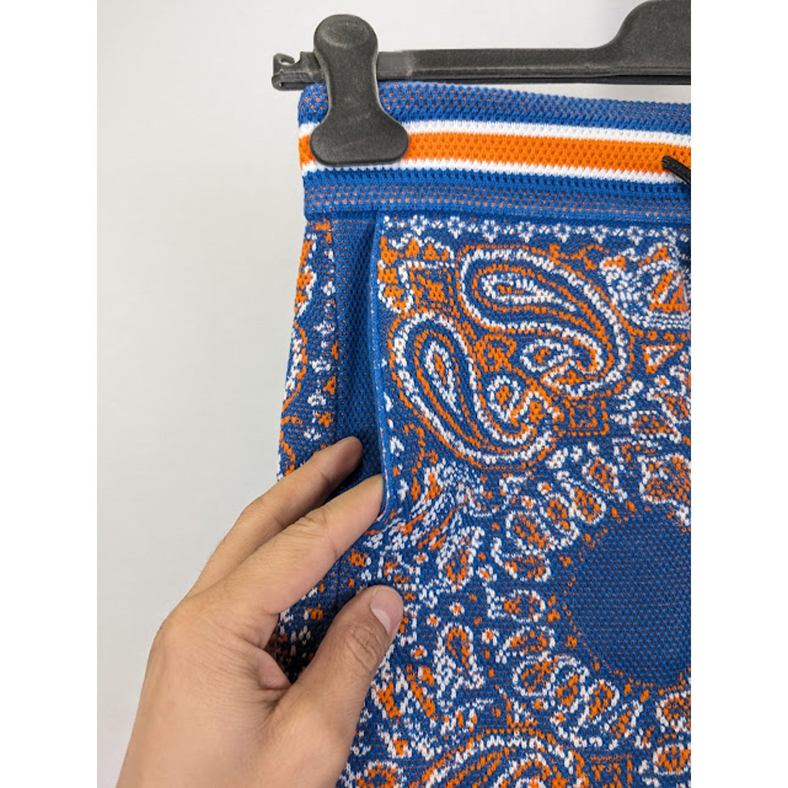 o1rshd1 Q:2 / Bandana Nyc Exclusive Shorts in Blue / Orange