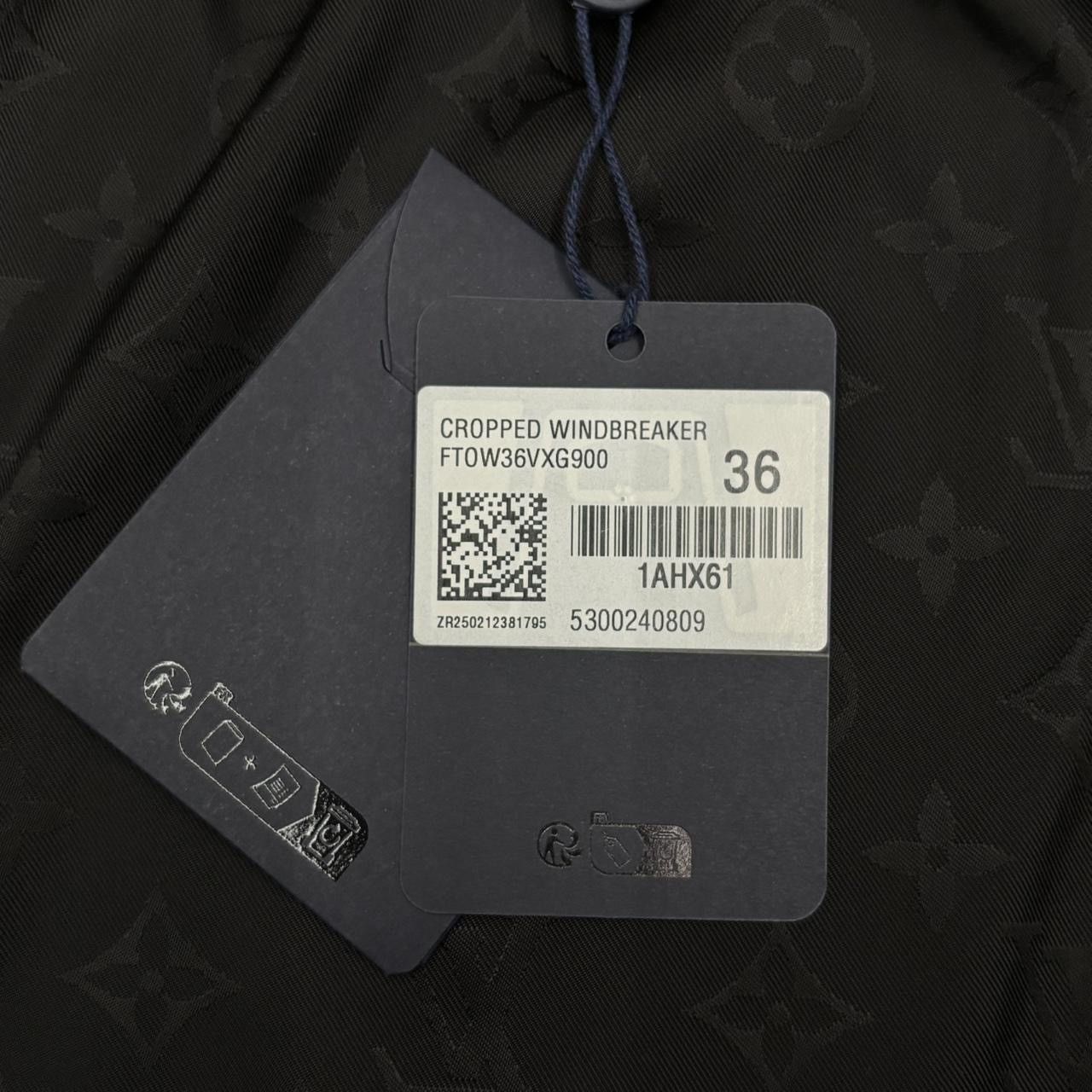 Louis Vuitton Louis Vuitton Black Cropped Monogram Windbreaker Jacket Size XXS / US 00 / IT 34 - 13 Thumbnail