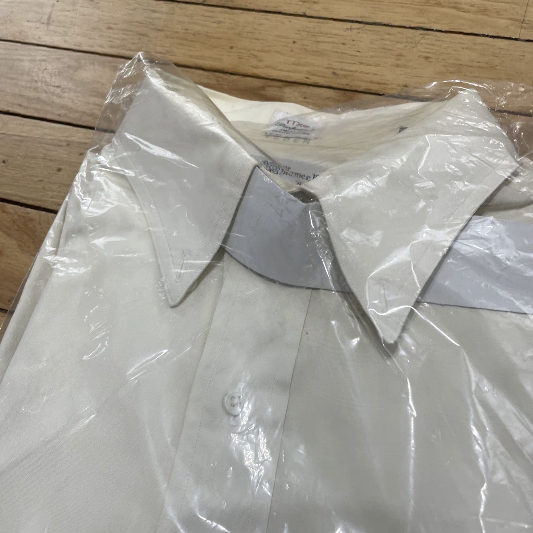 Vintage VINTAGE Hamer Reed Shirt 6 Button Long Sleeve Cotton Oxford Cream USA 1970s Men L Regular Size US L / EU 52-54 / 3 - 3 Thumbnail