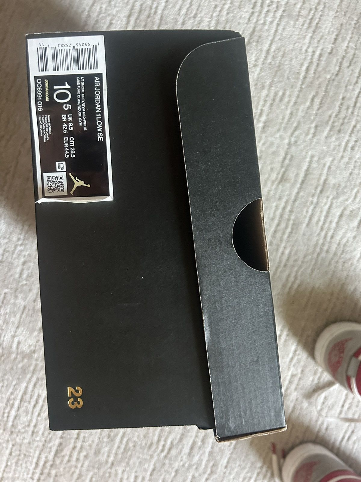 Jordan Brand Jordan 1 low se Light smoke grey Gym red Size US 10.5 / EU 43-44 - 6 Thumbnail