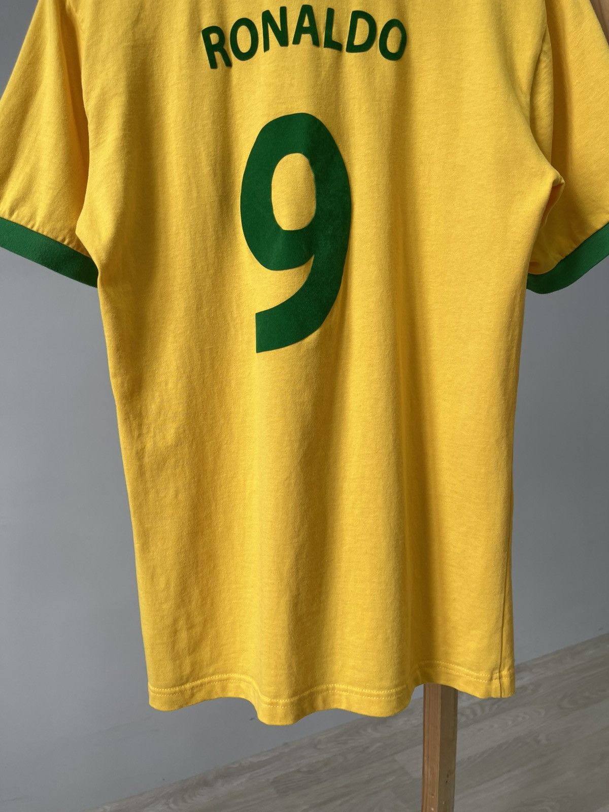Vintage VINTAGE BRASIL RONALDO #9 FOOTBALL BLOKECORE COTTON JERSEY Size US L / EU 52-54 / 3 - 12 Thumbnail
