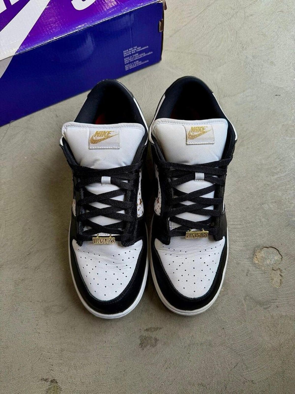 Supreme Supreme x Nike SB Dunk Stars Black Sz. 12 Size ONE SIZE - 3 Thumbnail
