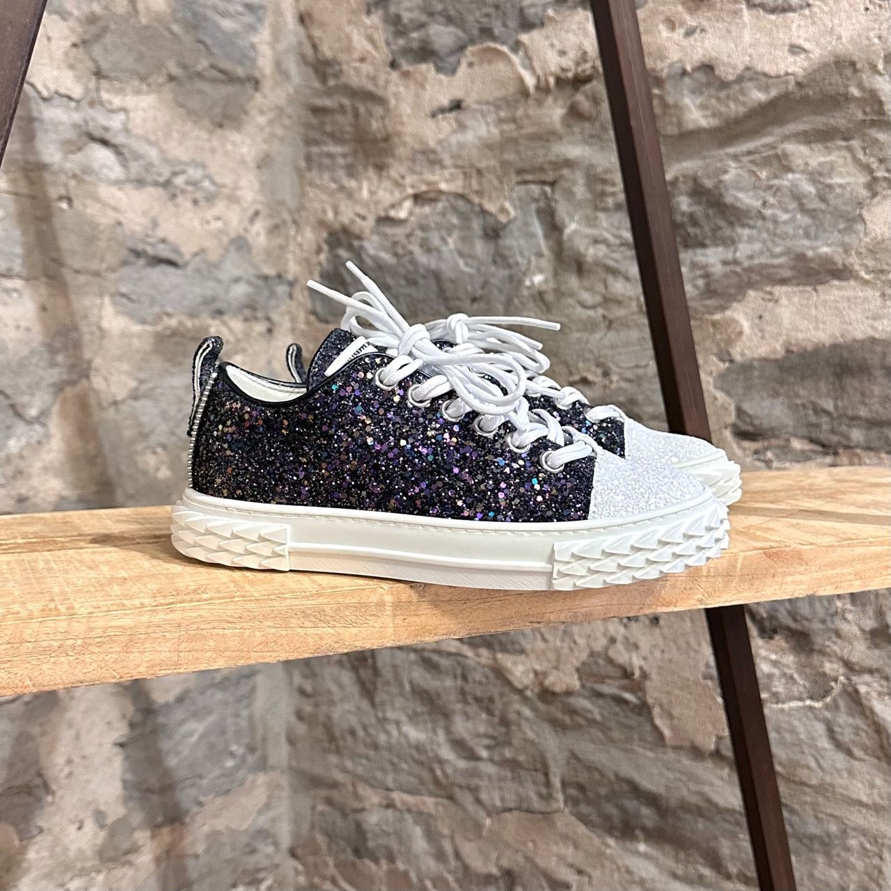 Giuseppe Zanotti Giuseppe Zanotti Purple Glitter Blabber Sneakers Size US 6 / IT 36 - 1 Thumbnail