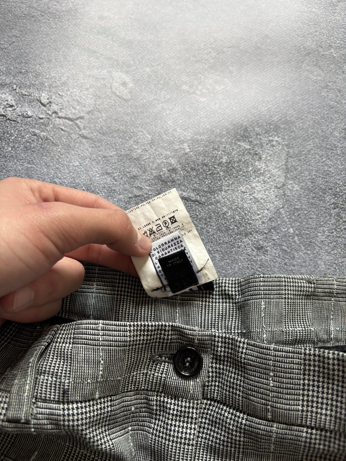 Dolce & Gabbana Vintage Dolce & Gabbana Luxury Grey Plaid Check Pants Size 28" / US 6 / IT 42 - 8 Thumbnail