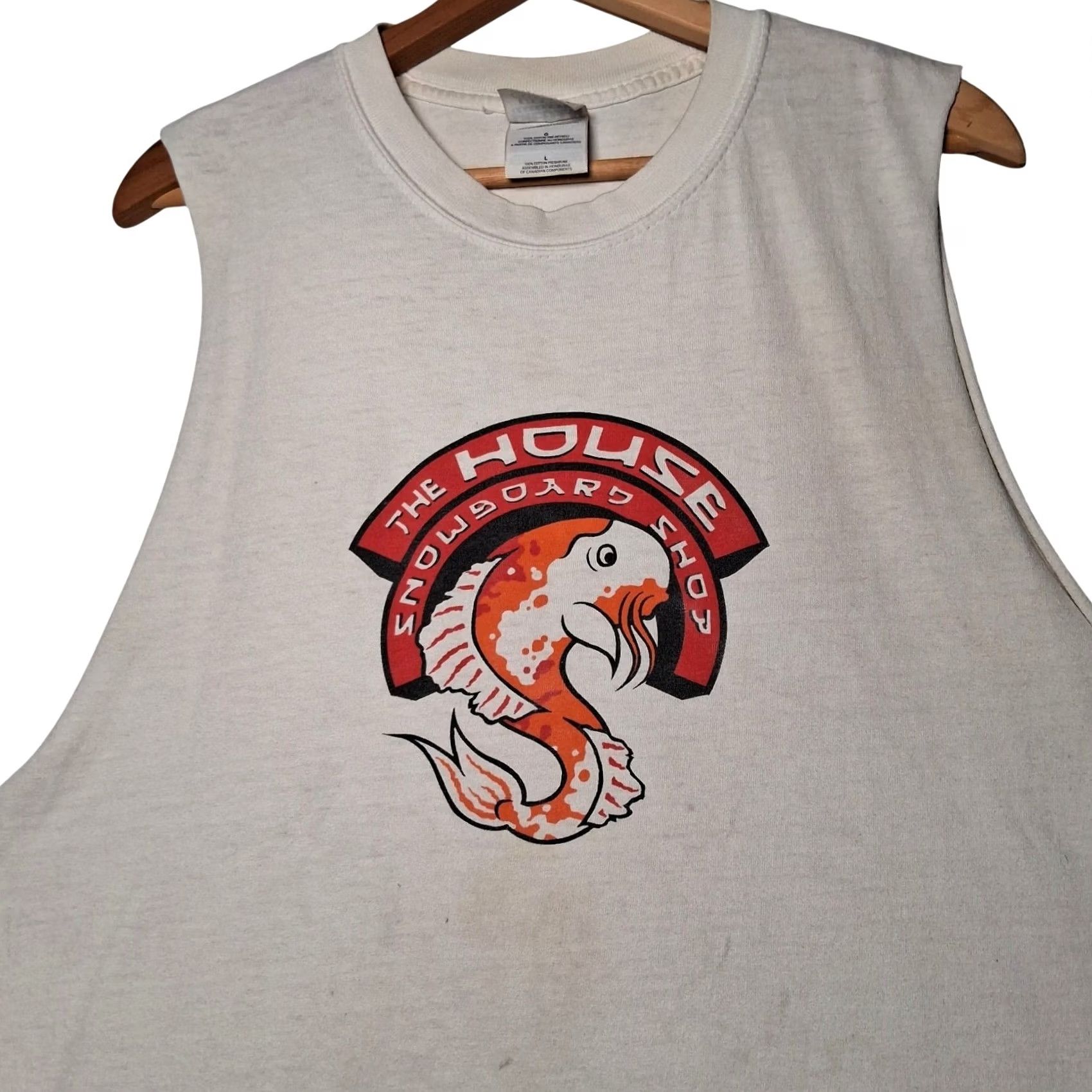 Gildan VINTAGE The House Snowboard Shop Muscle Shirt L Snowboarding St Paul MN Size US L / EU 52-54 / 3 - 2 Thumbnail