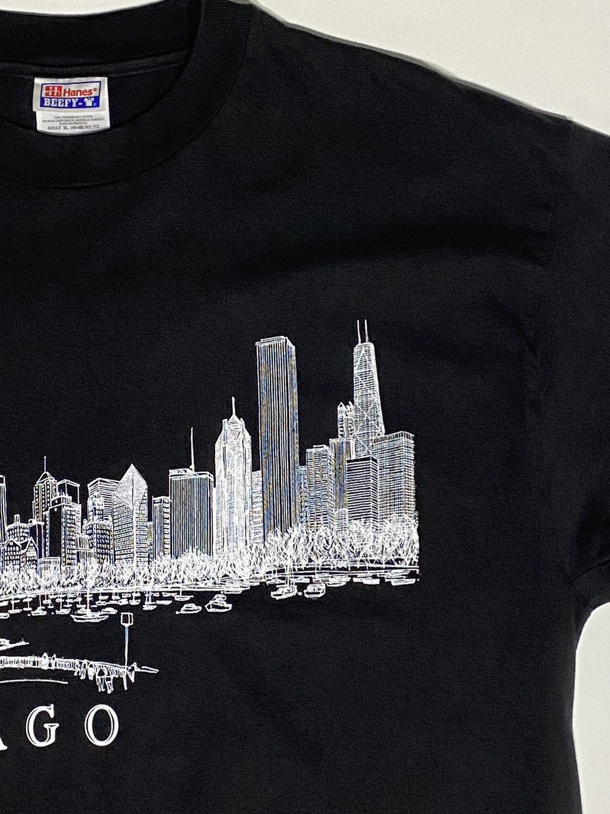 Vintage Chicago Tourist T-shirt Size XL - Double Sided Graphic Size US XL / EU 56 / 4 - 9 Thumbnail