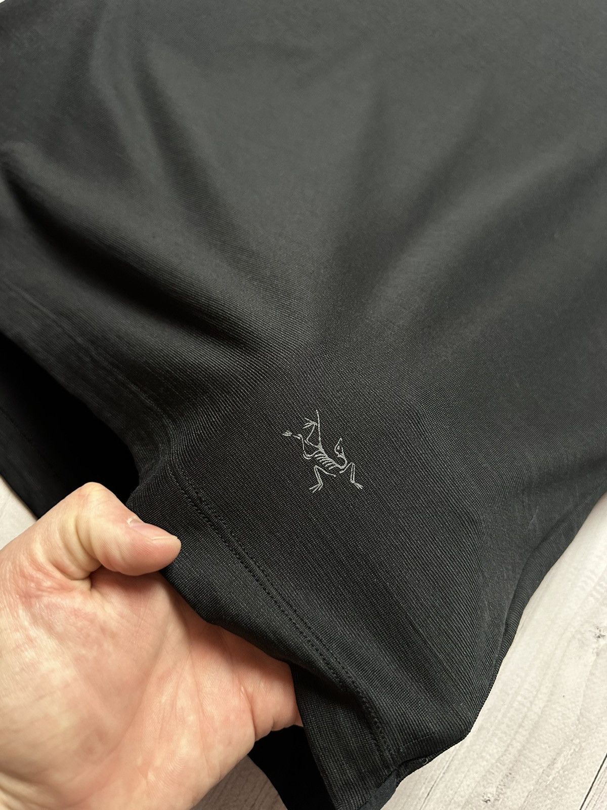 Arc'teryx Arcteryx tee logo size M black Size US M / EU 48-50 / 2 - 3 Thumbnail