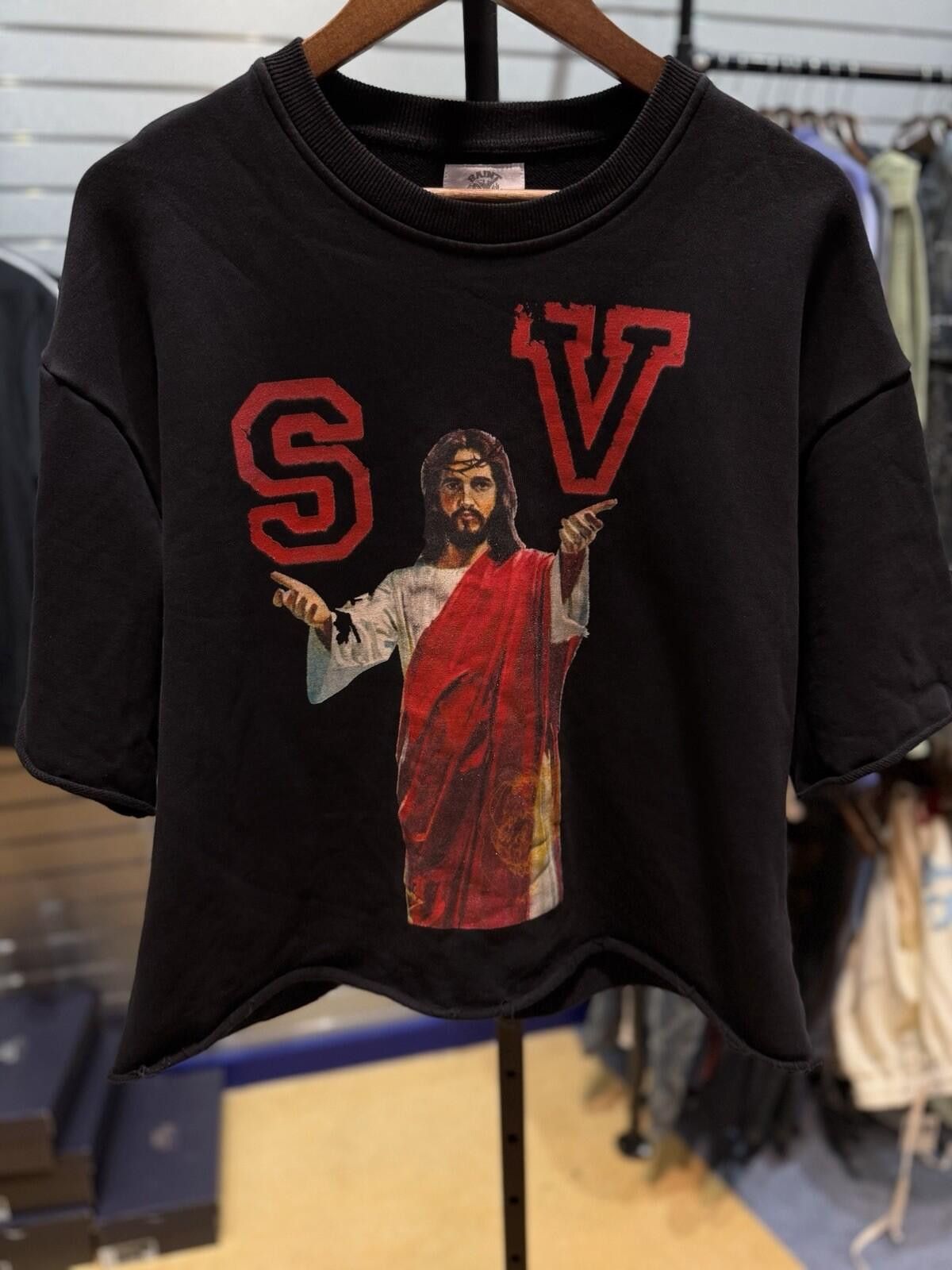 Saint Vanity Size M - Saint Vanity T-shirt 2025 Black/Red Crewneck Size US M / EU 48-50 / 2 - 9 Thumbnail