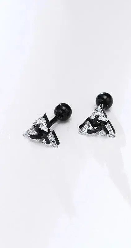 Briselblack Minimalist Triangle Pierced Stud Earrings Size ONE SIZE - 1 Thumbnail