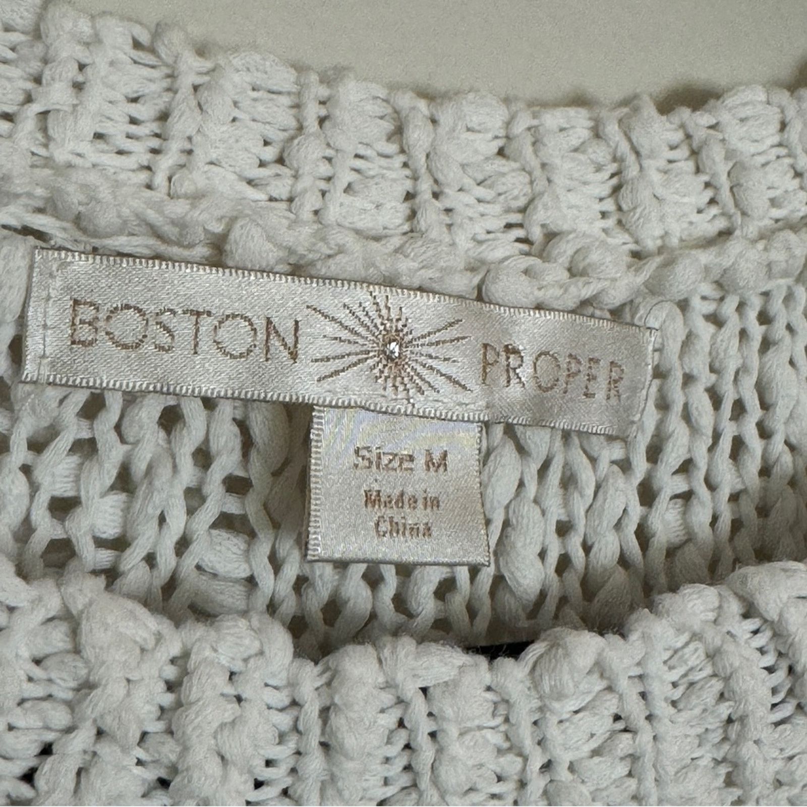 Boston Proper Boston Proper Ombré Knit Sweater White Blue Size M Size M / US 6-8 / IT 42-44 - 3 Thumbnail