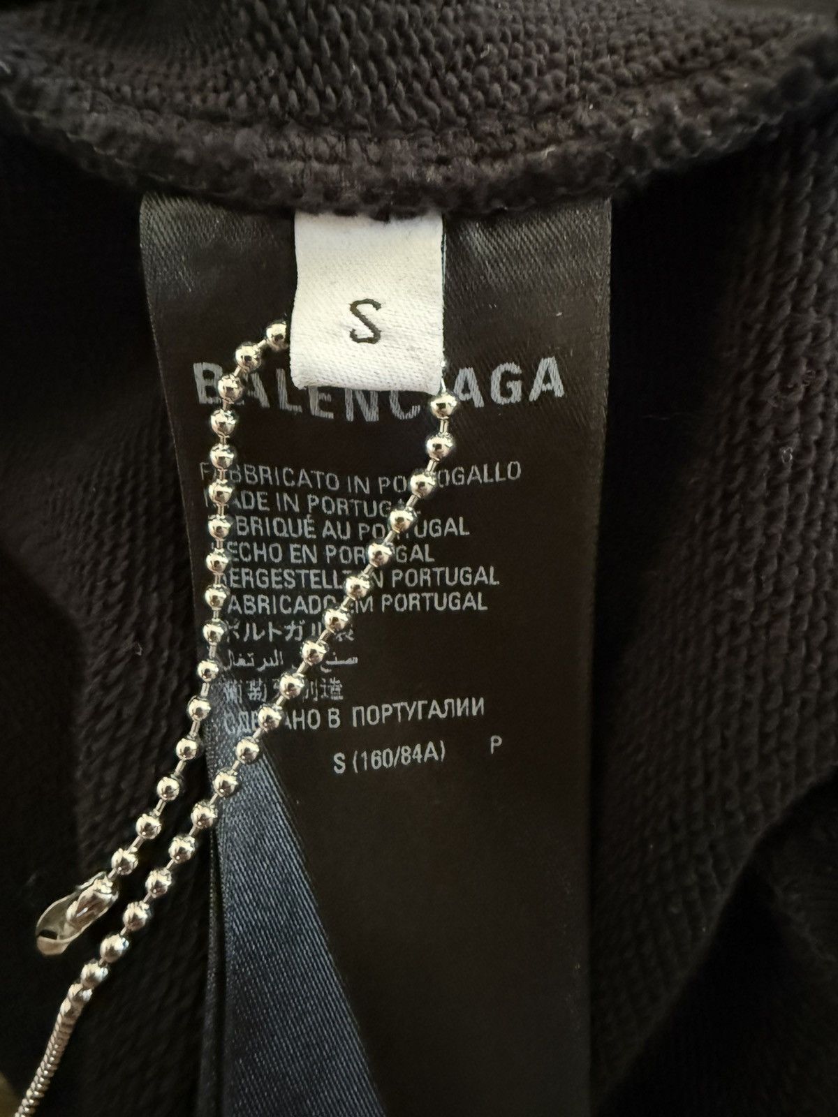 Balenciaga Balenciaga Garde-Robe Care Label Hoodie Size US S / EU 44-46 / 1 - 7 Thumbnail