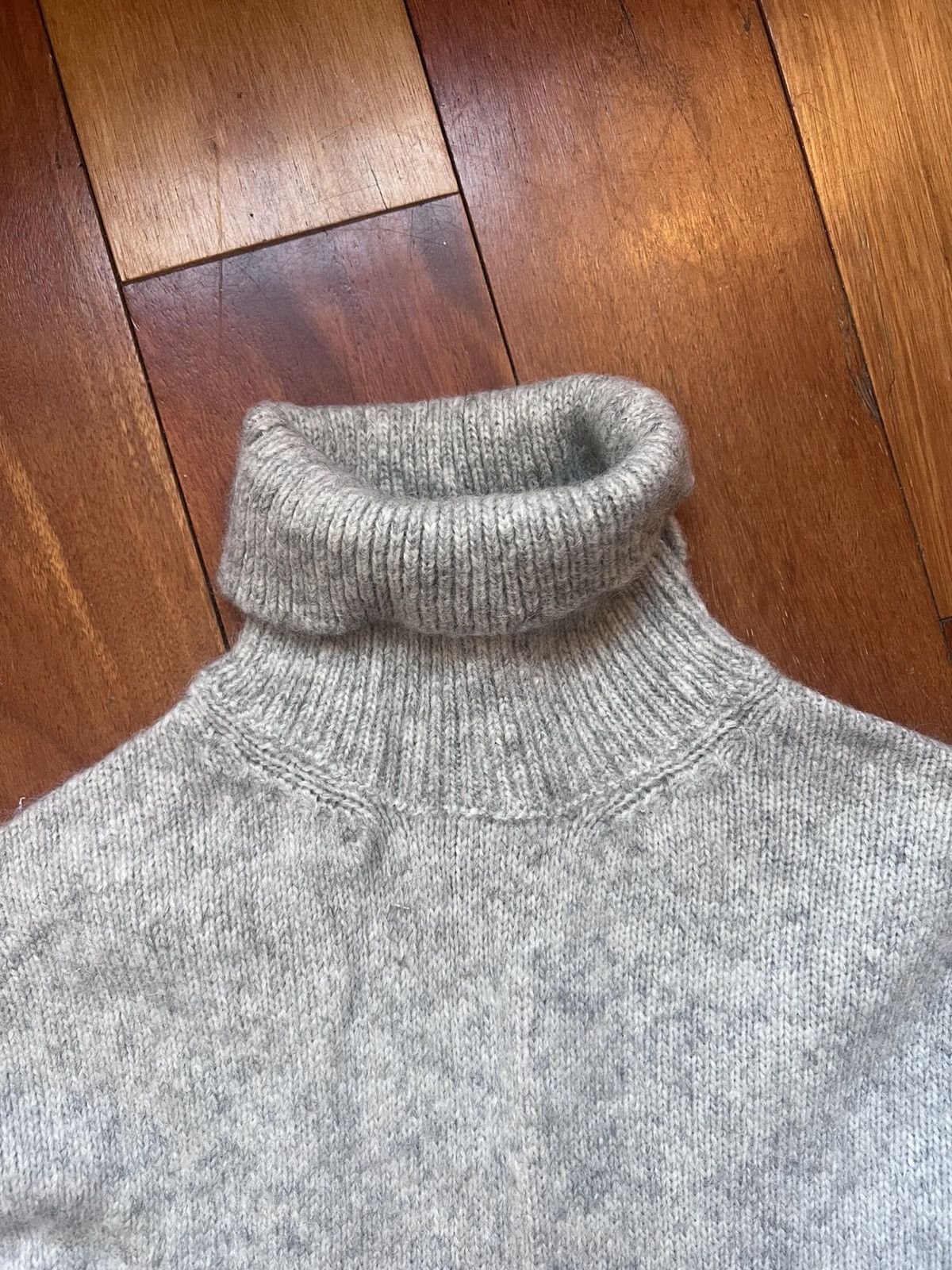 SALLE PRIVEE Soft turtleneck sweater Size US L / EU 52-54 / 3 - 2 Thumbnail