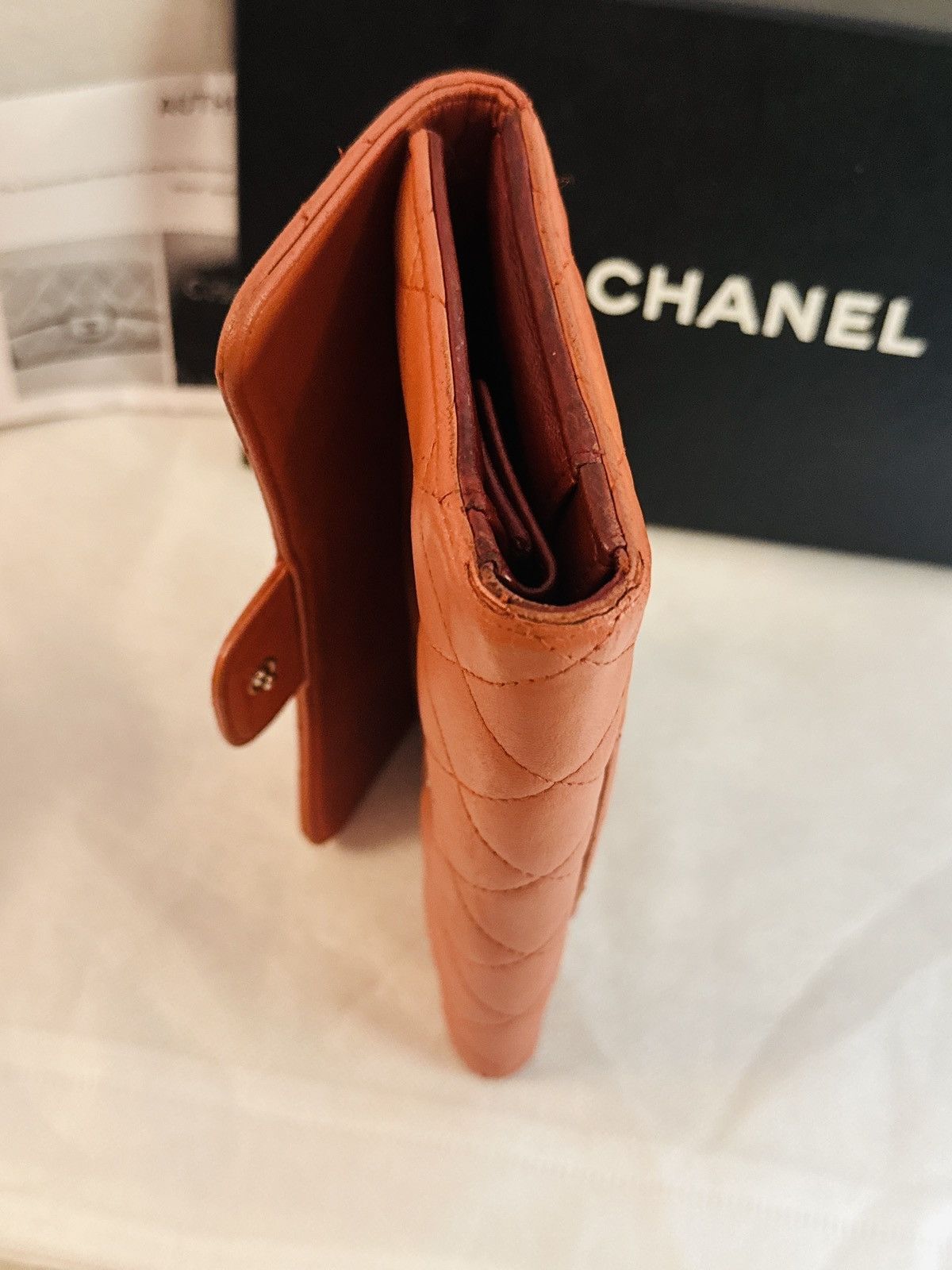 Chanel AUTHENTIC Chanel Timeless/classique Long Flap Quilted Wallet Size ONE SIZE - 14 Thumbnail