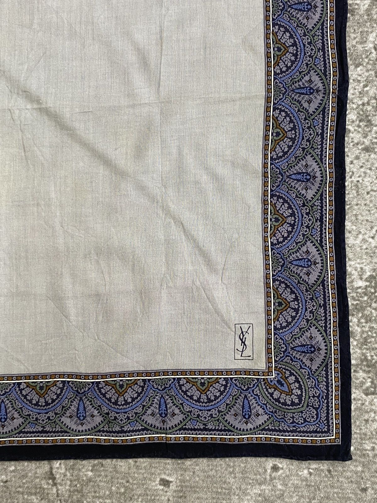 Yves Saint Laurent Yves saint laurent Handkerchief / Bandana / Neckerchief Size ONE SIZE - 6 Thumbnail